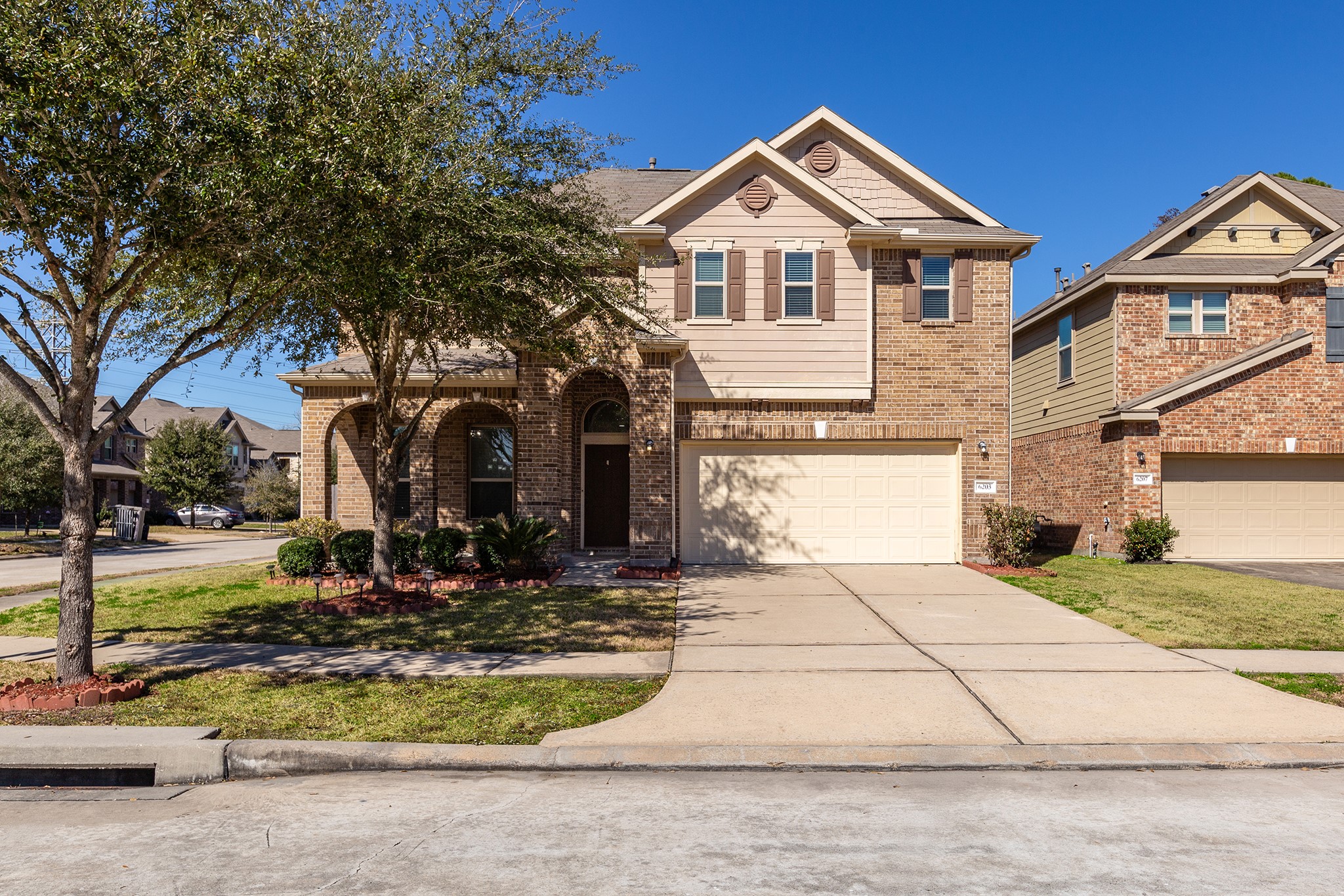 6203 Maple Timber Court Property Photo