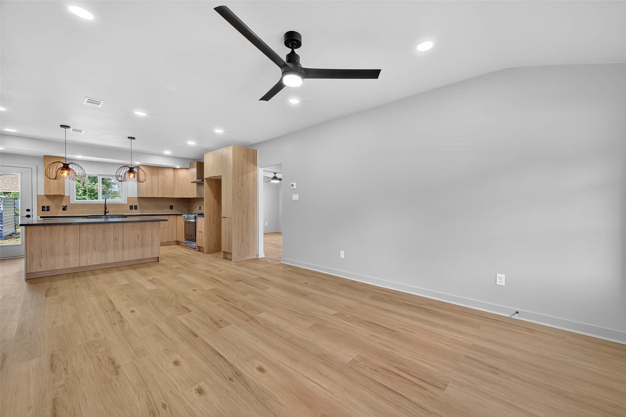 1509 Moody Street Property Photo 3