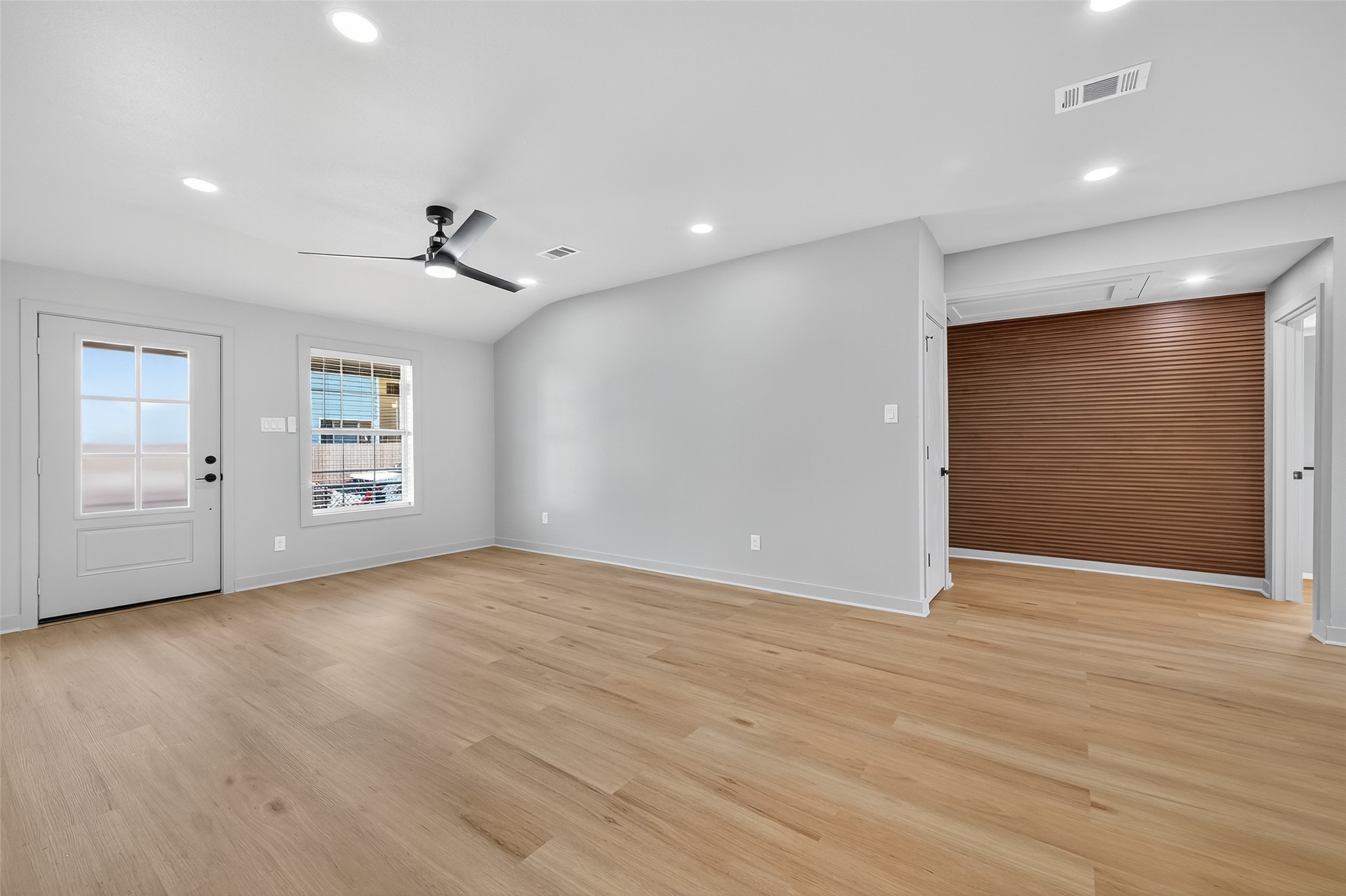 1509 Moody Street Property Photo 5