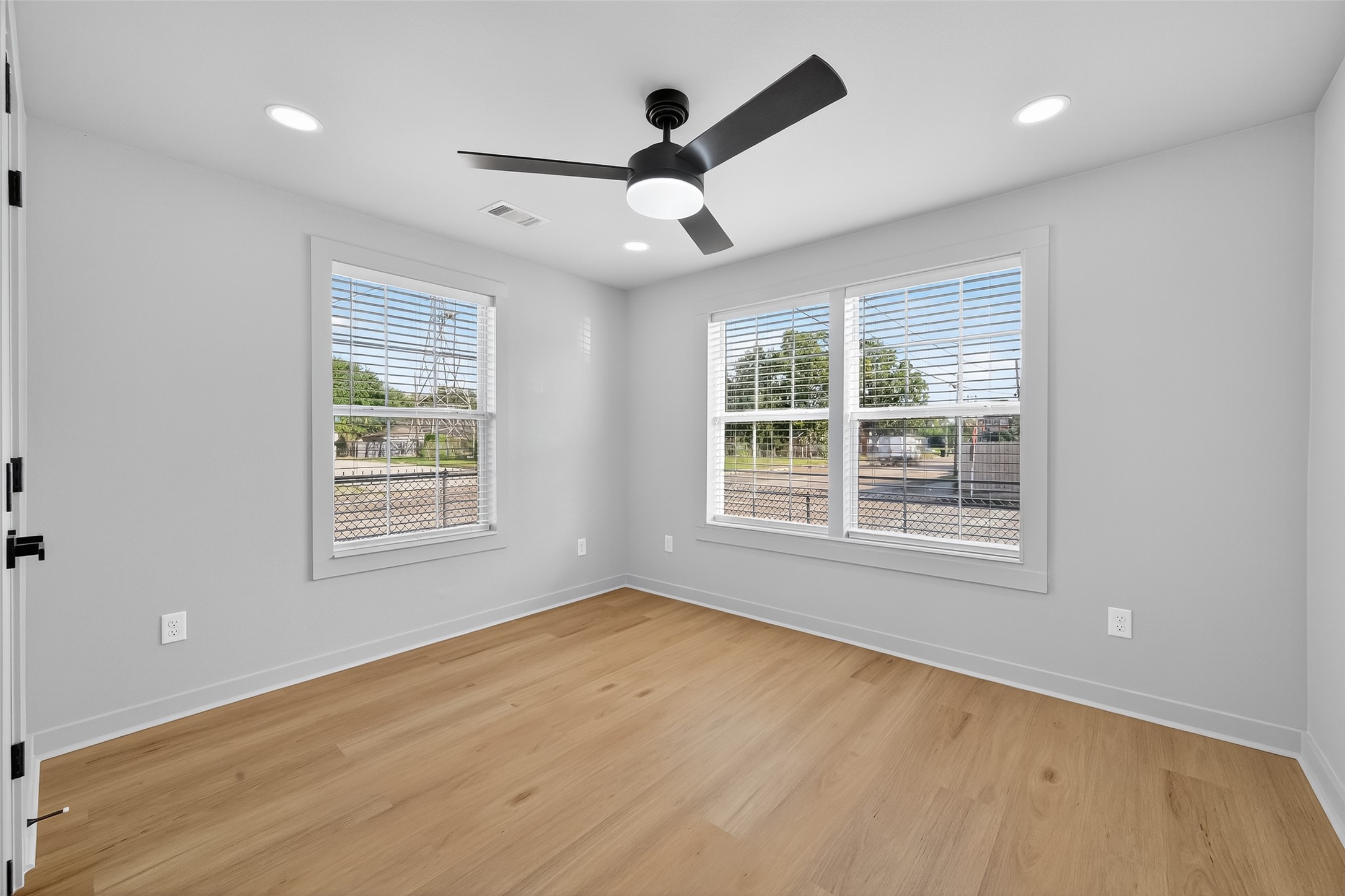 1509 Moody Street Property Photo 9
