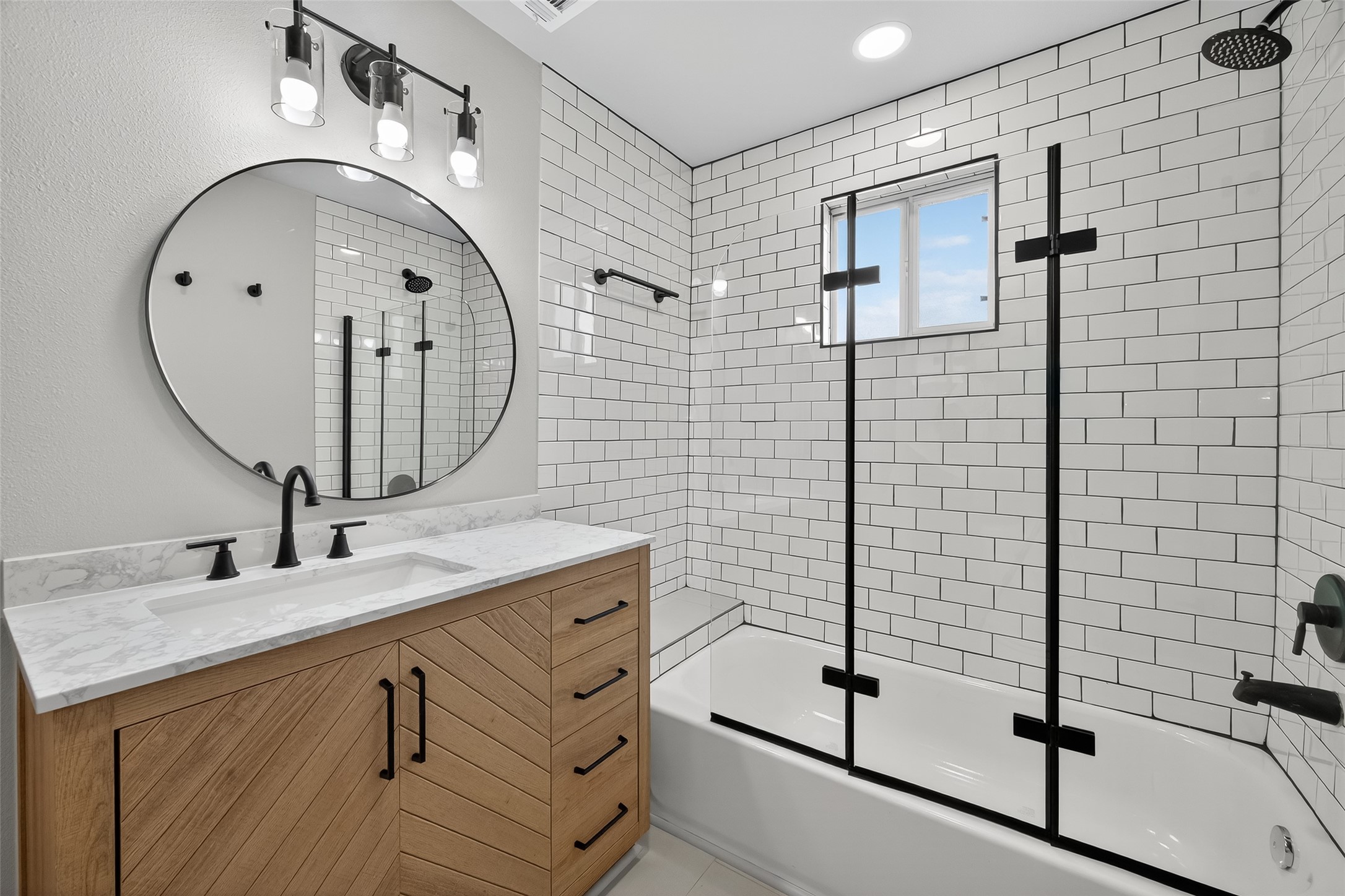 1509 Moody Street Property Photo 11