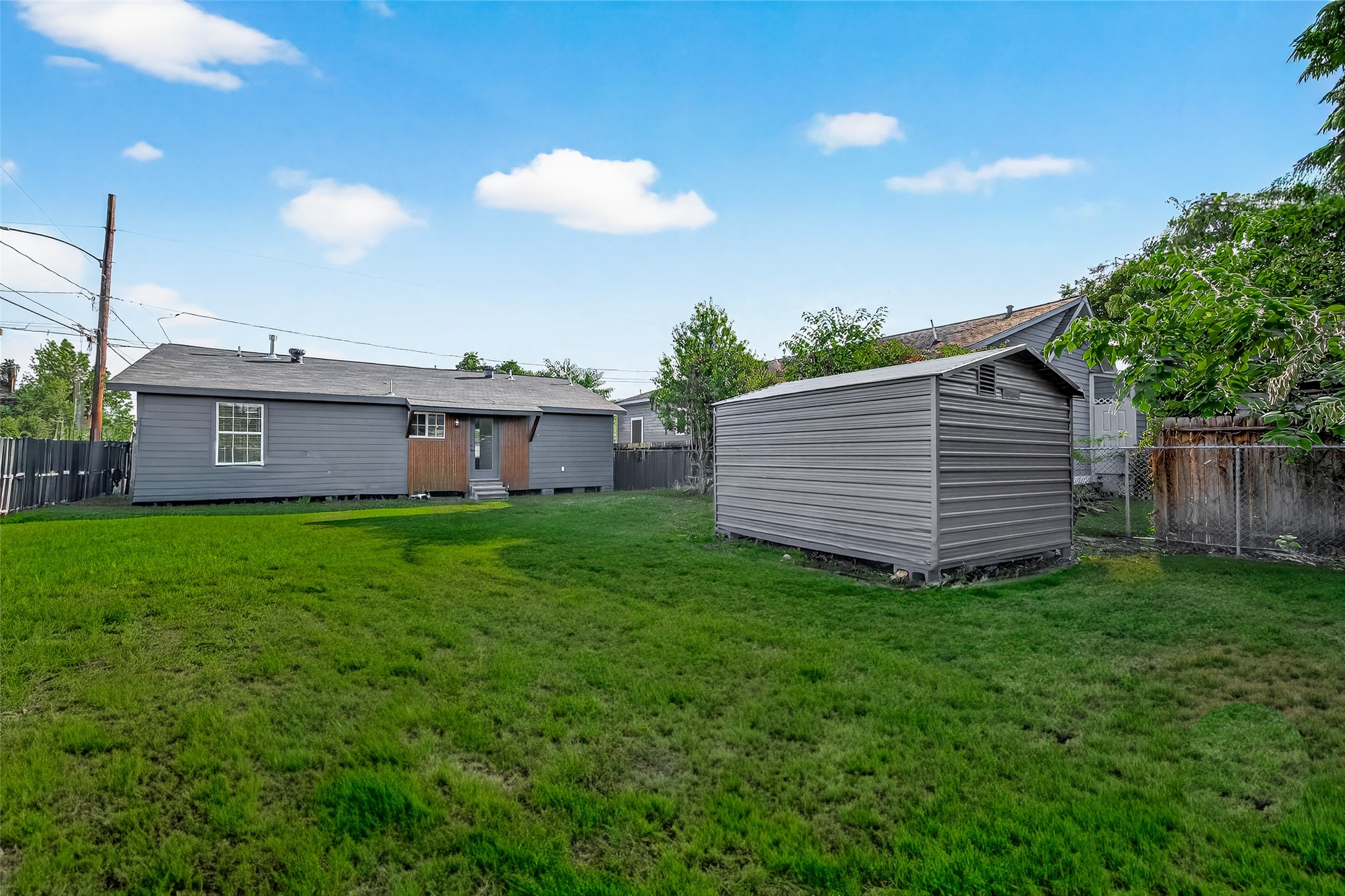 1509 Moody Street Property Photo 25