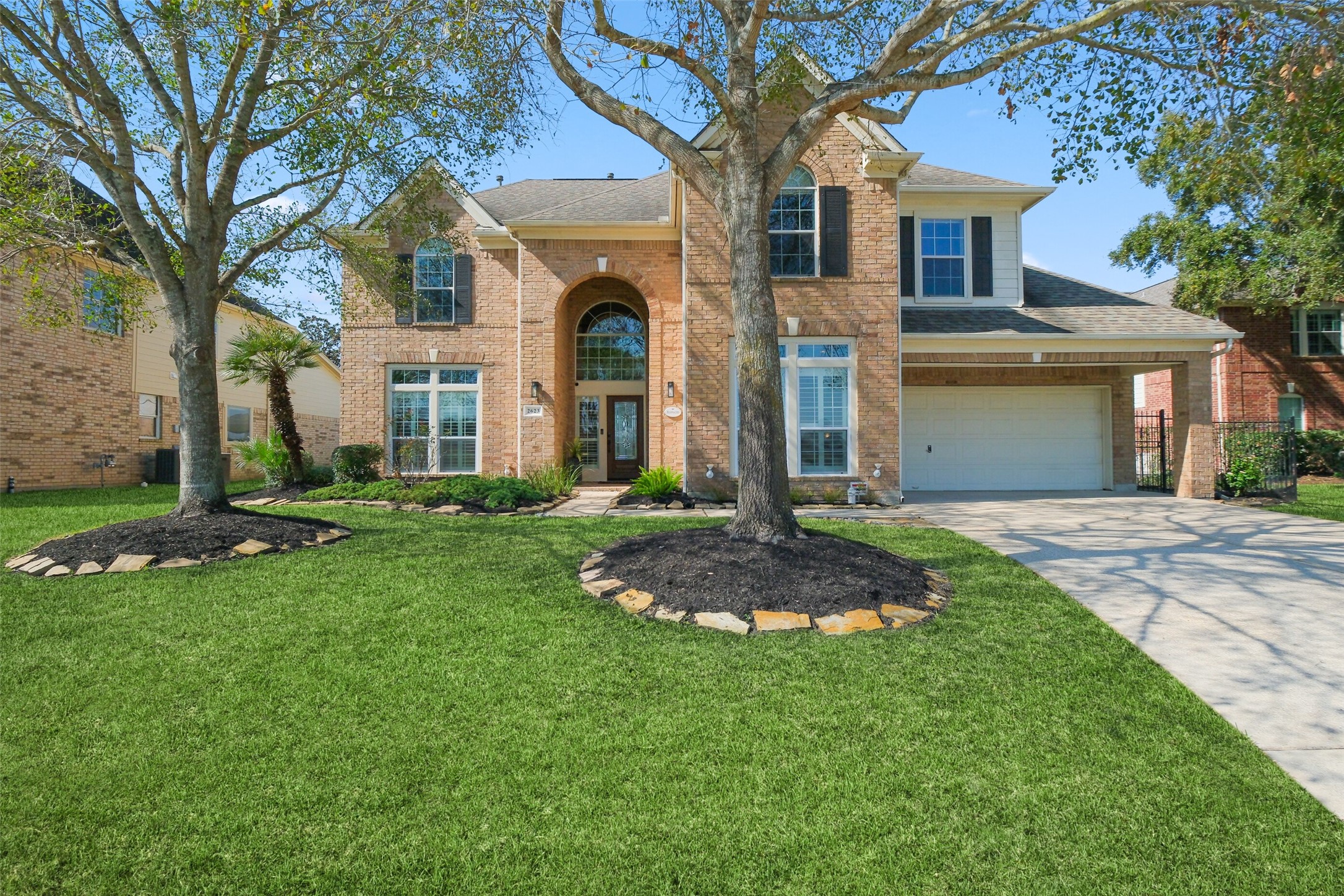 2623 Blue Water Bay Drive Property Photo 1