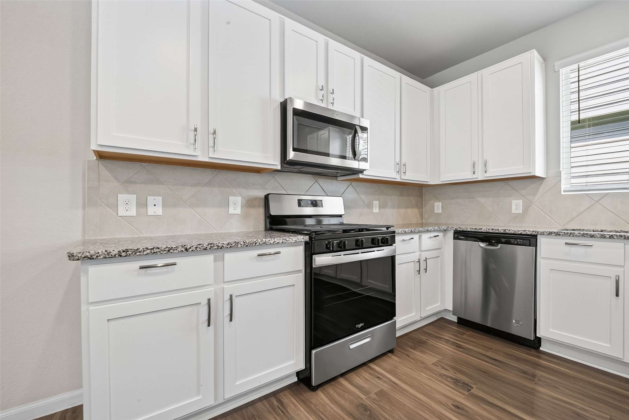 13758 Goldeye Drive Property Photo 16