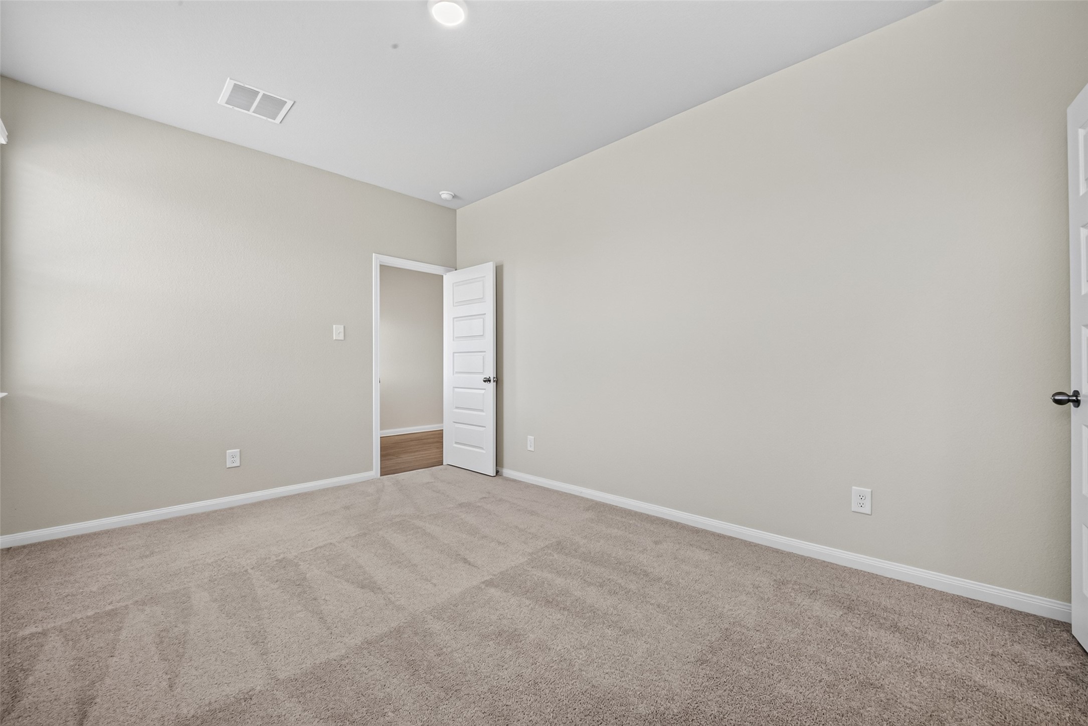 13758 Goldeye Drive Property Photo 24