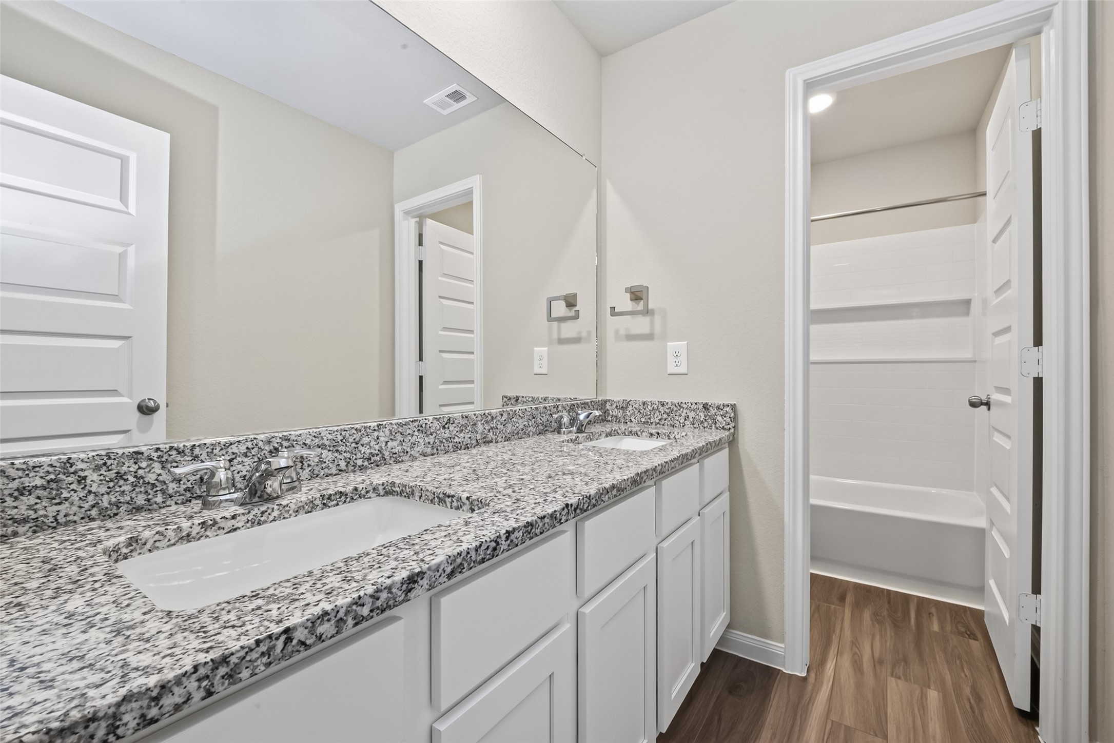 13758 Goldeye Drive Property Photo 39