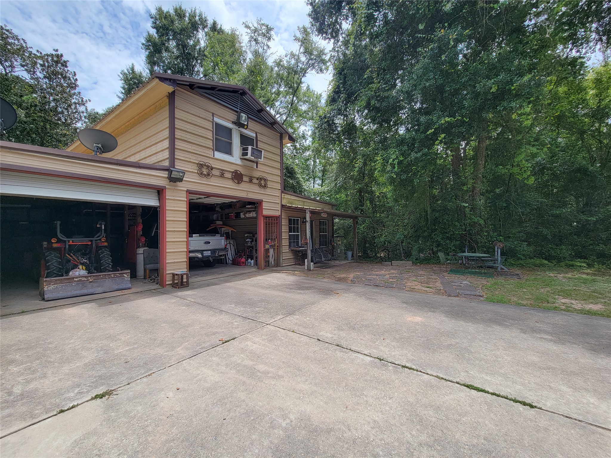 13200 Young Property Photo 1
