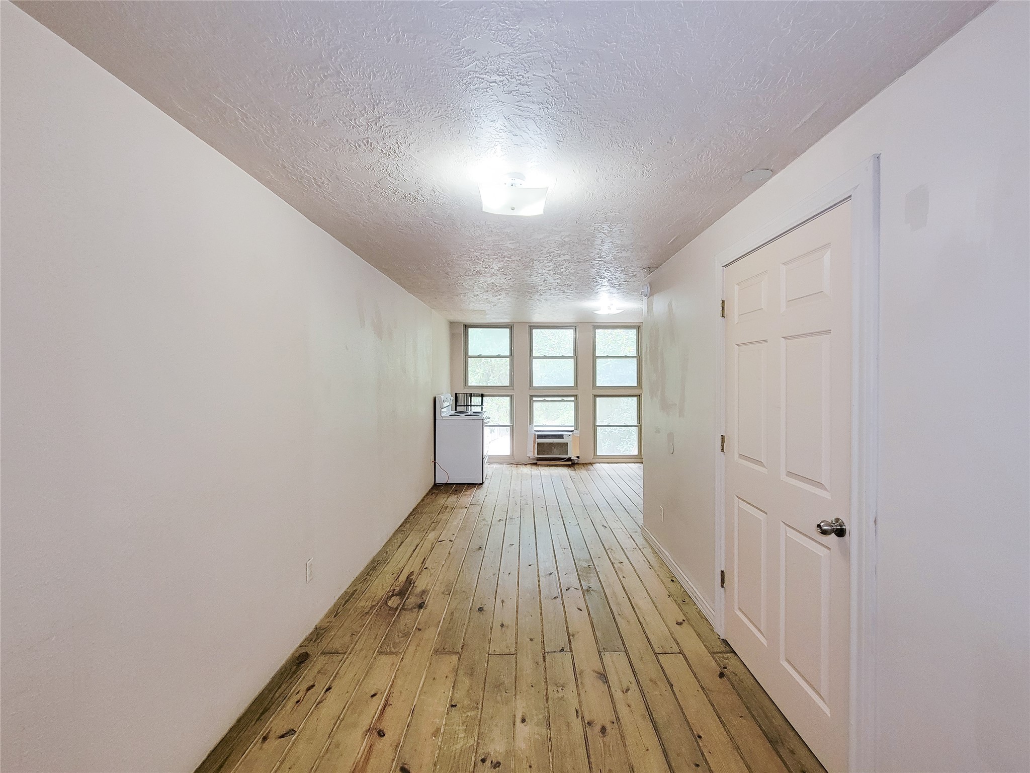 13200 Young Property Photo 10
