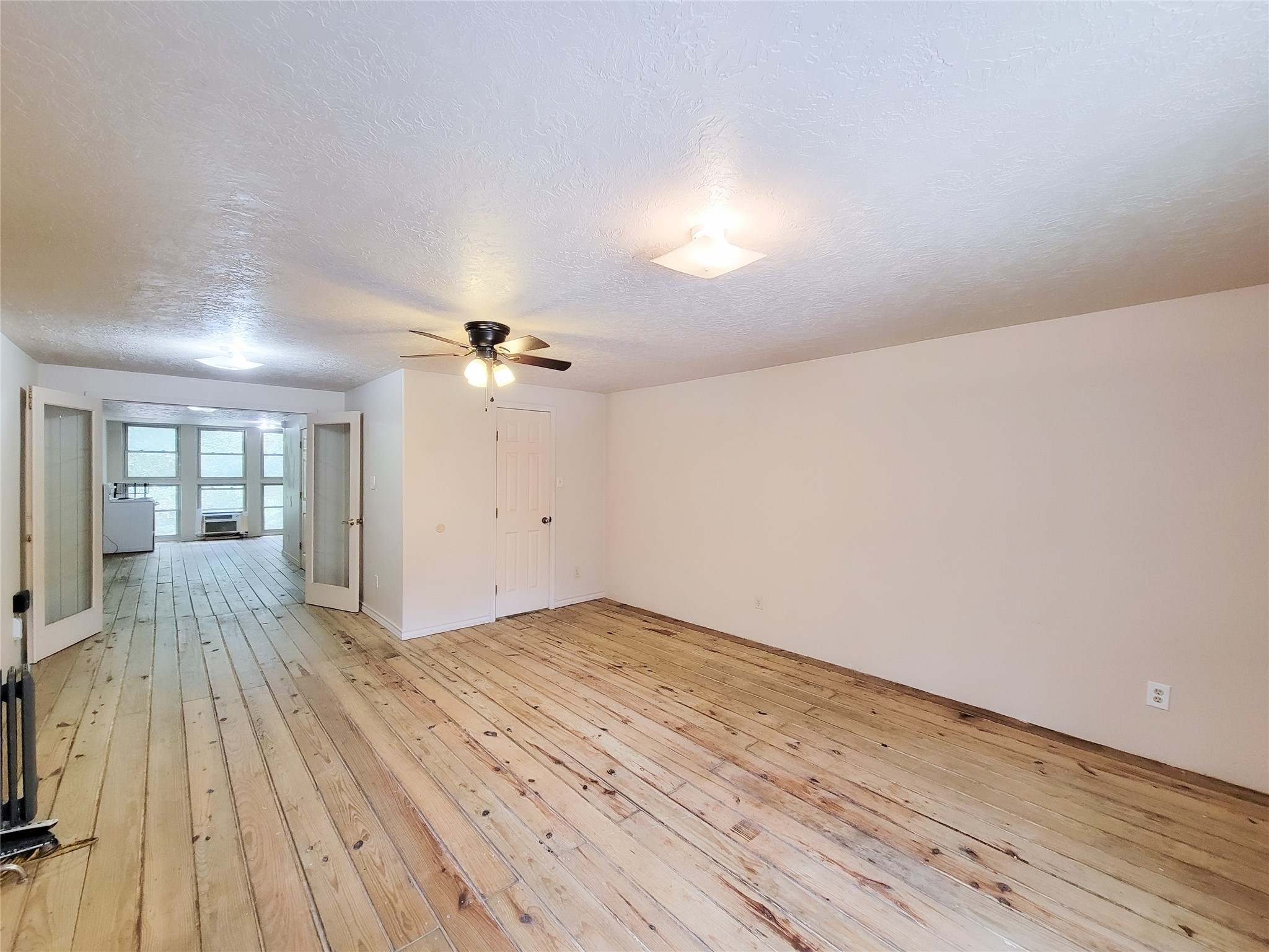13200 Young Property Photo 14