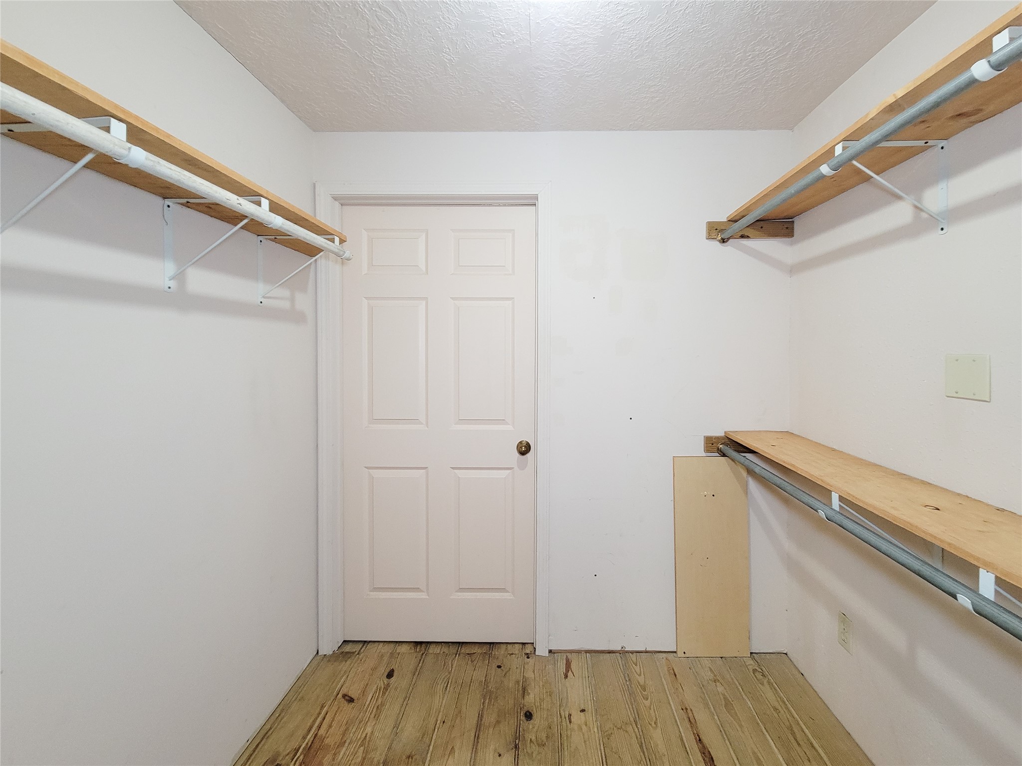13200 Young Property Photo 16