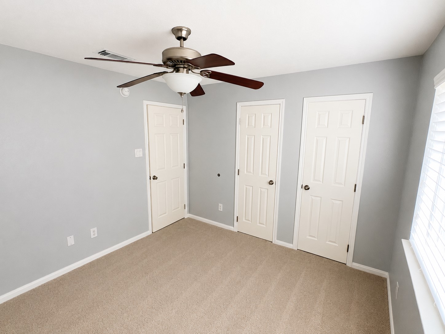 11515 Mill Bridge Court Property Photo 8