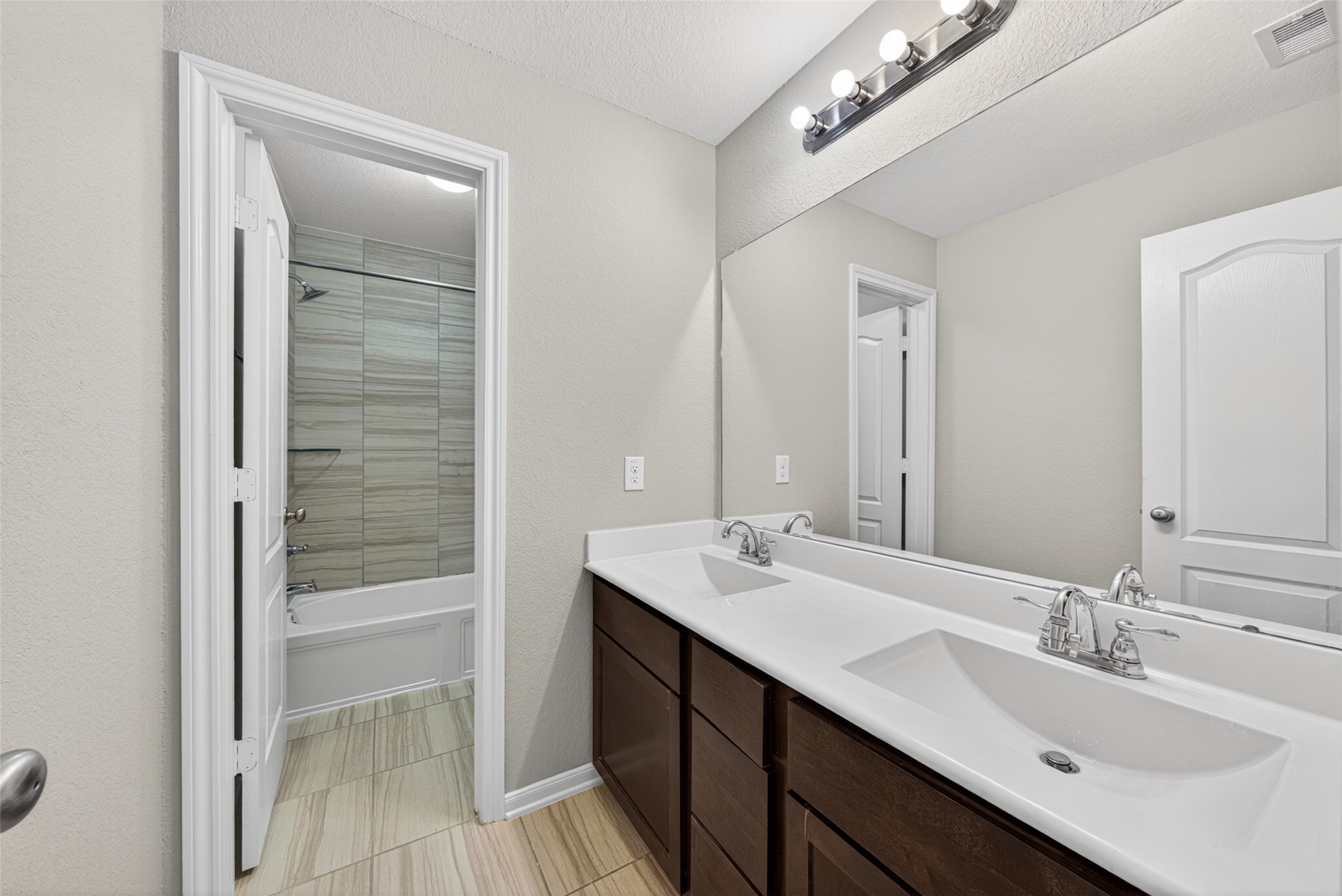 29122 Parker Trace Drive Property Photo 35