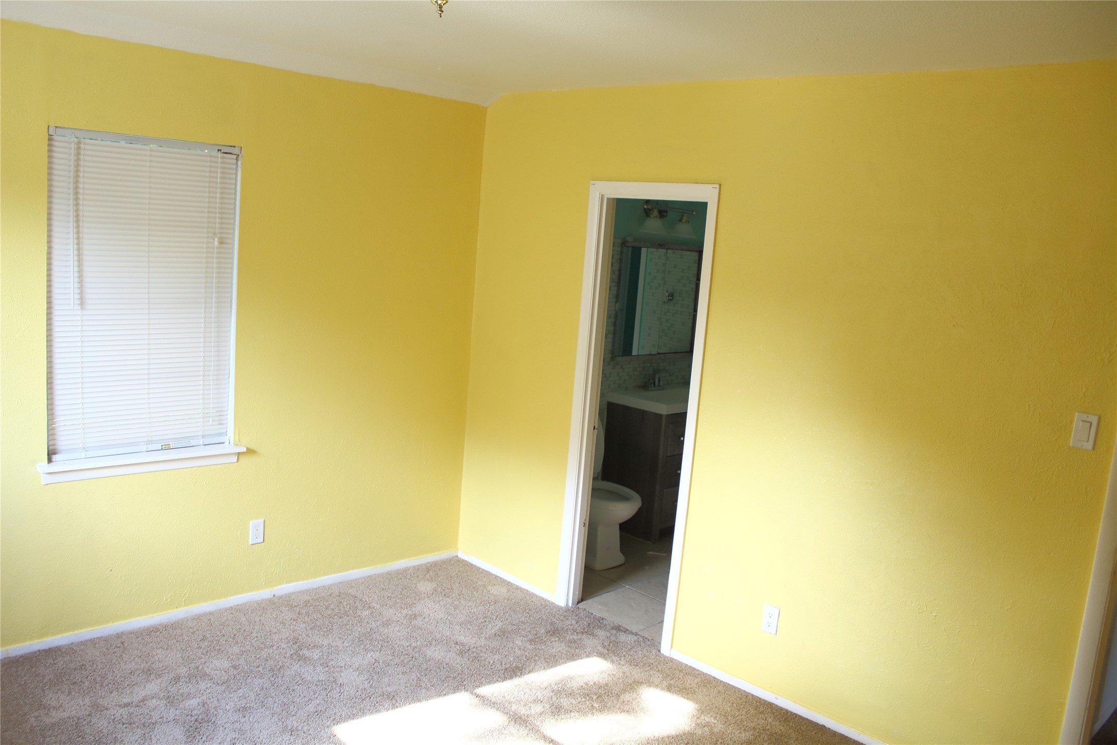 4307 Tidewater Drive Property Photo 9