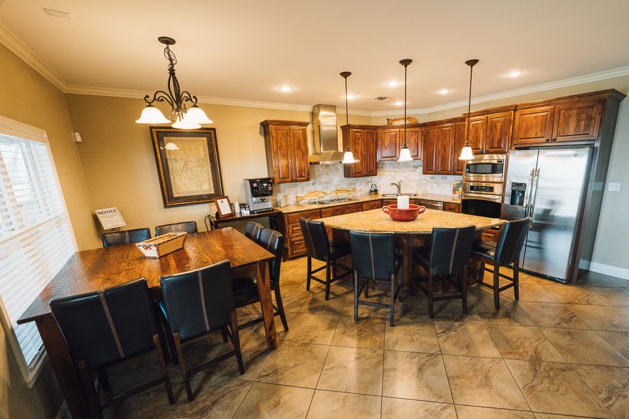 553 Bayside Drive Property Photo 6