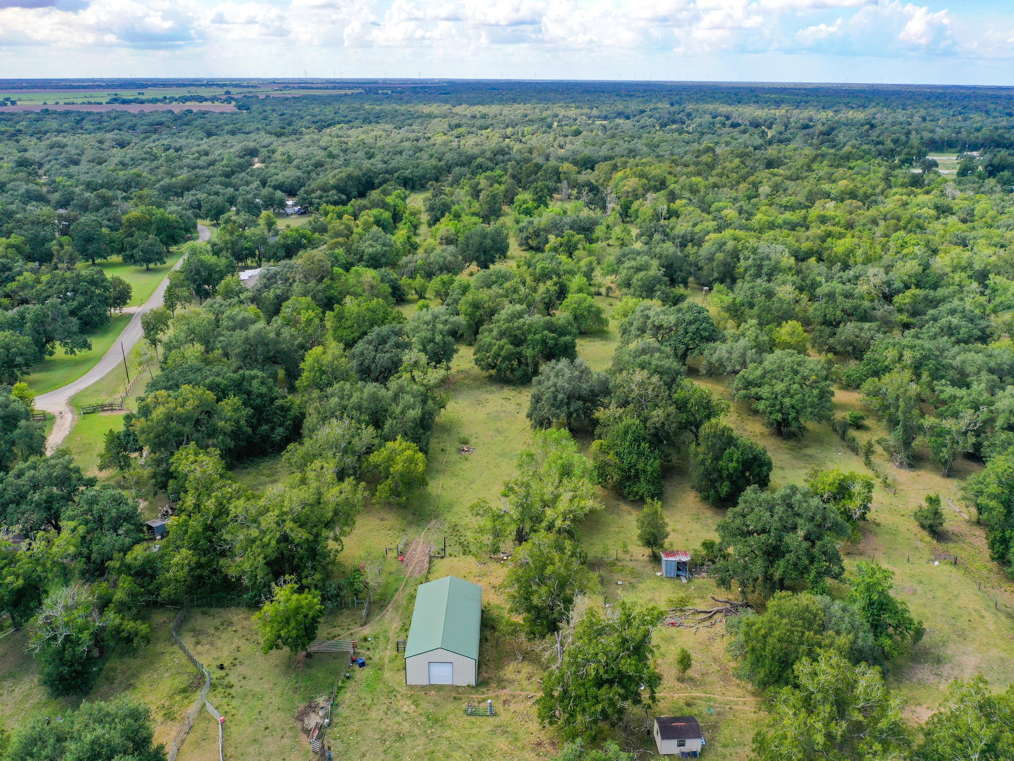 000 Tx-35 Property Photo 3
