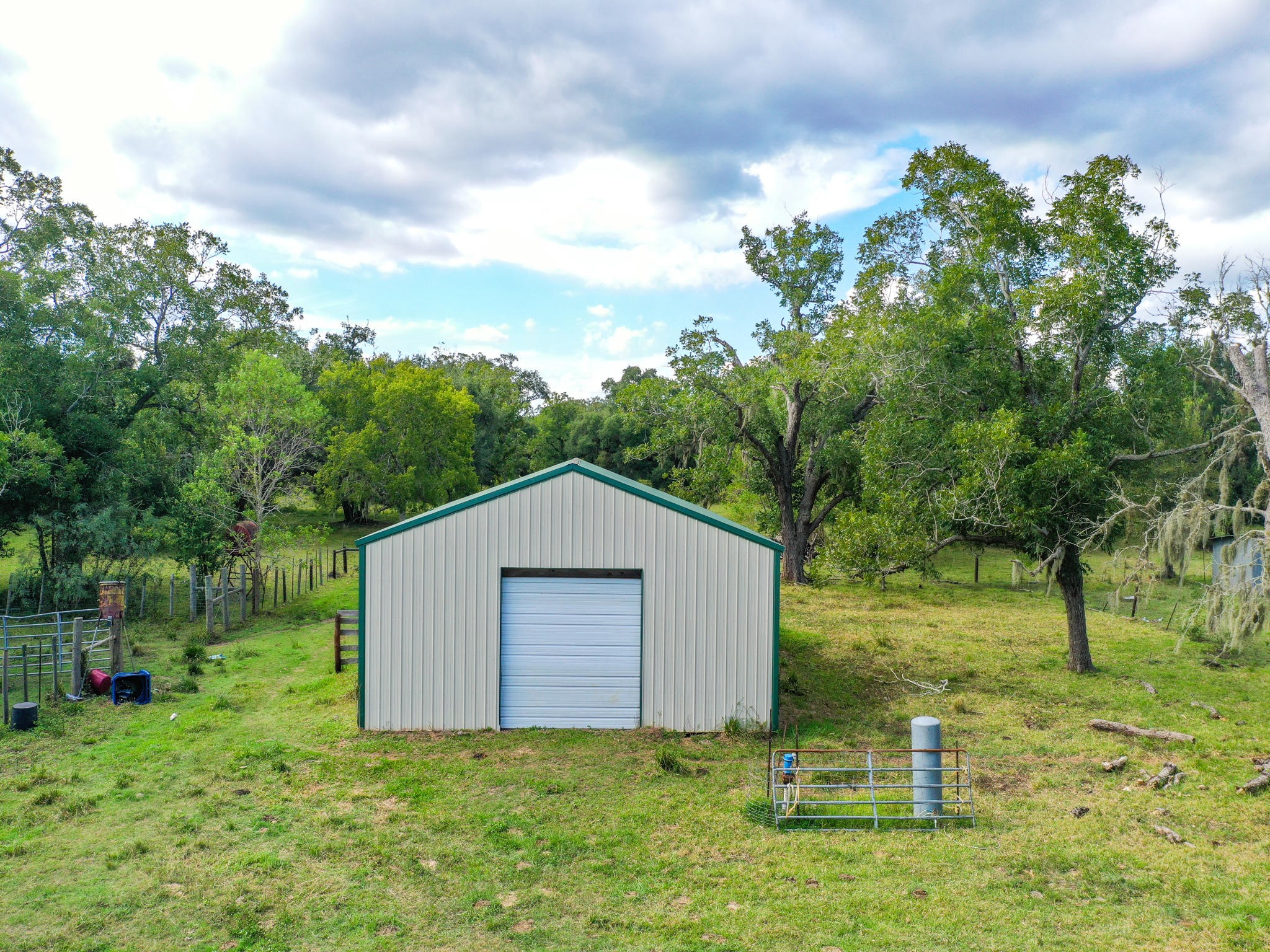 000 Tx-35 Property Photo 11