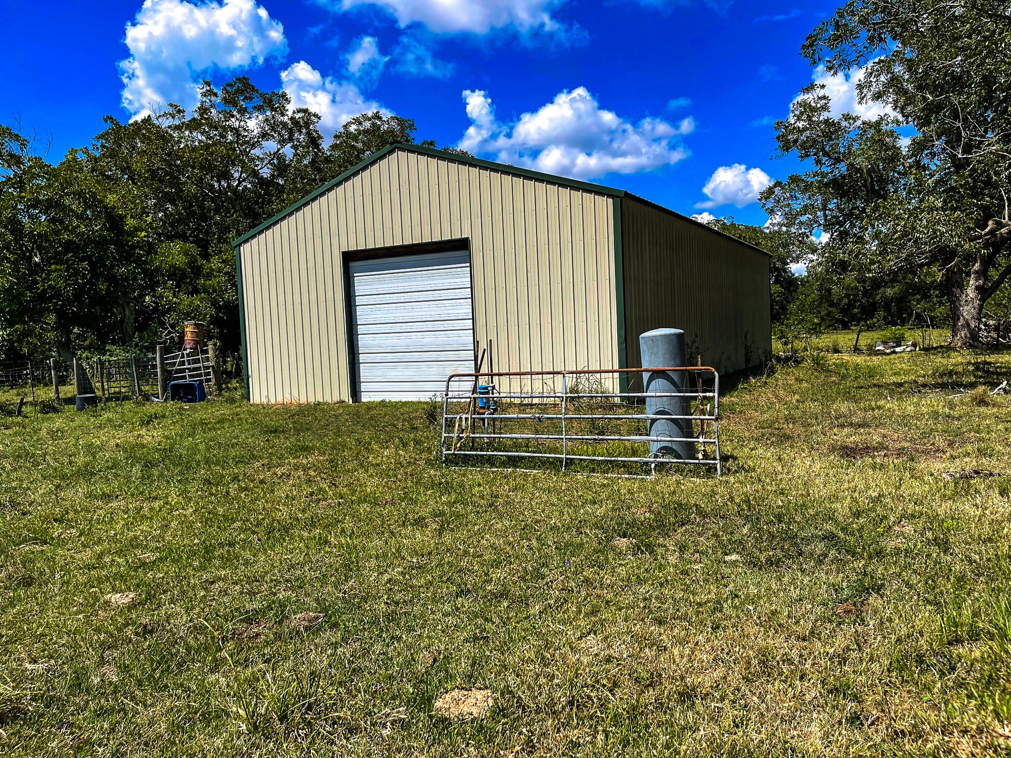 000 Tx-35 Property Photo 18