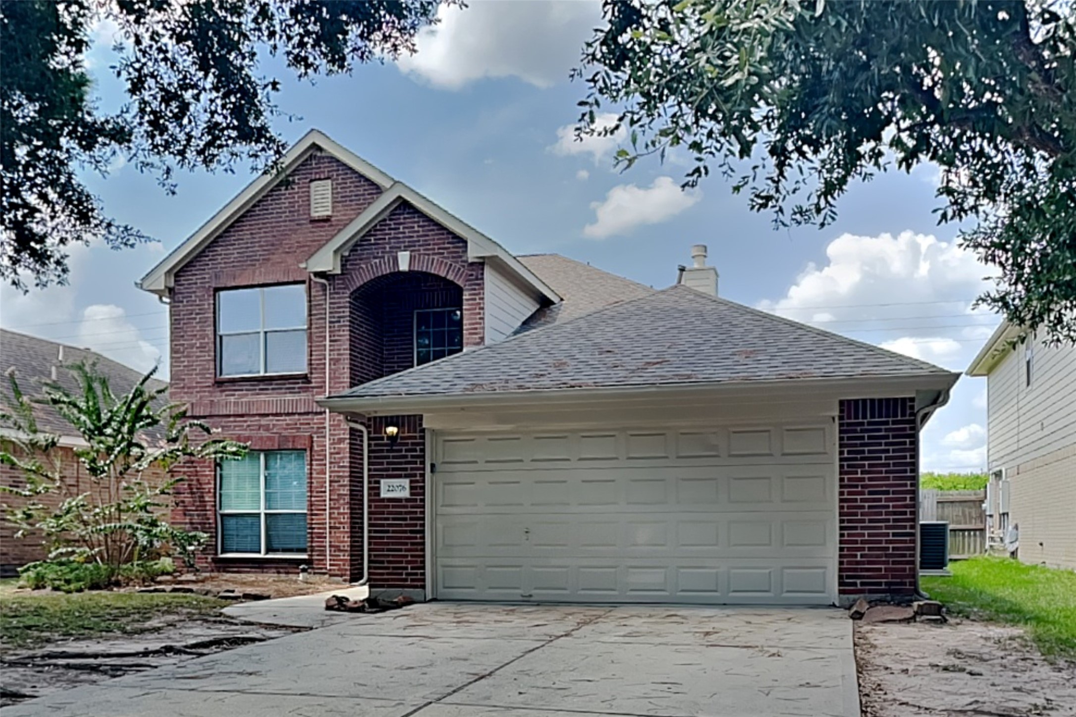 22076 Knights Cove Drive Property Photo 1