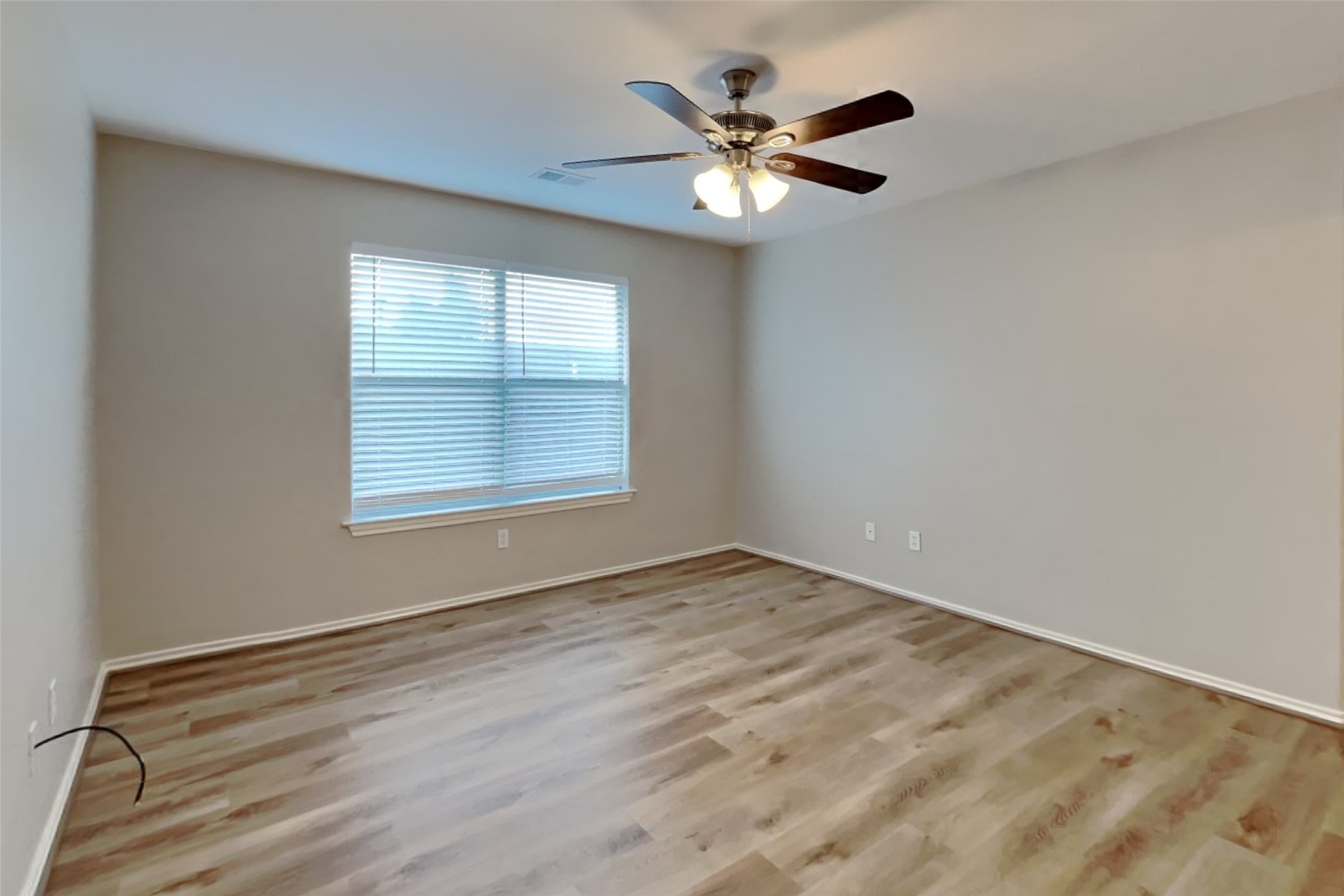 22076 Knights Cove Drive Property Photo 22