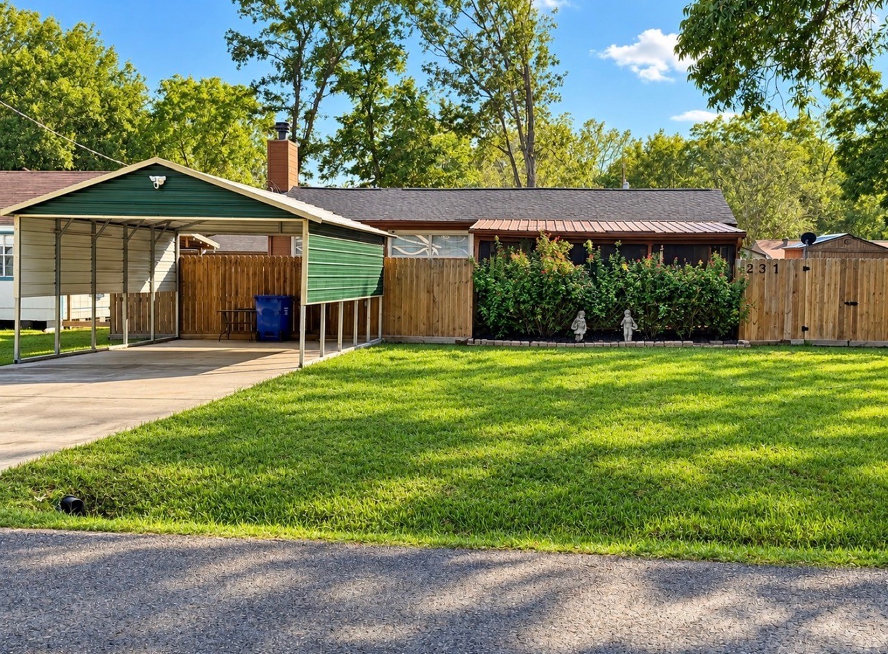 231 Pine Shadows Drive