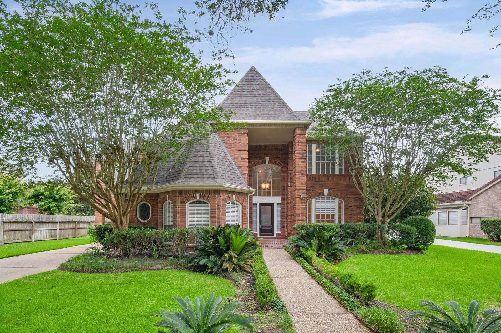 3622 Springhill Lane Property Photo 1