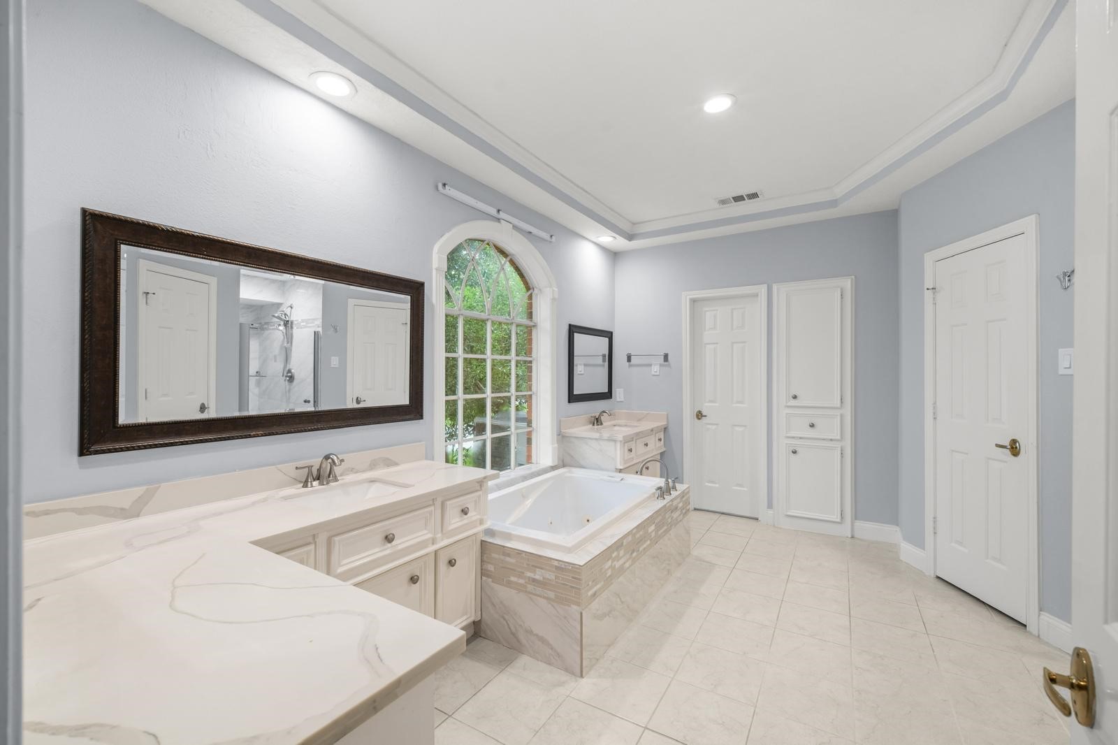 3622 Springhill Lane Property Photo 12