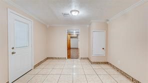 6907 Gainesville Street Property Photo 2