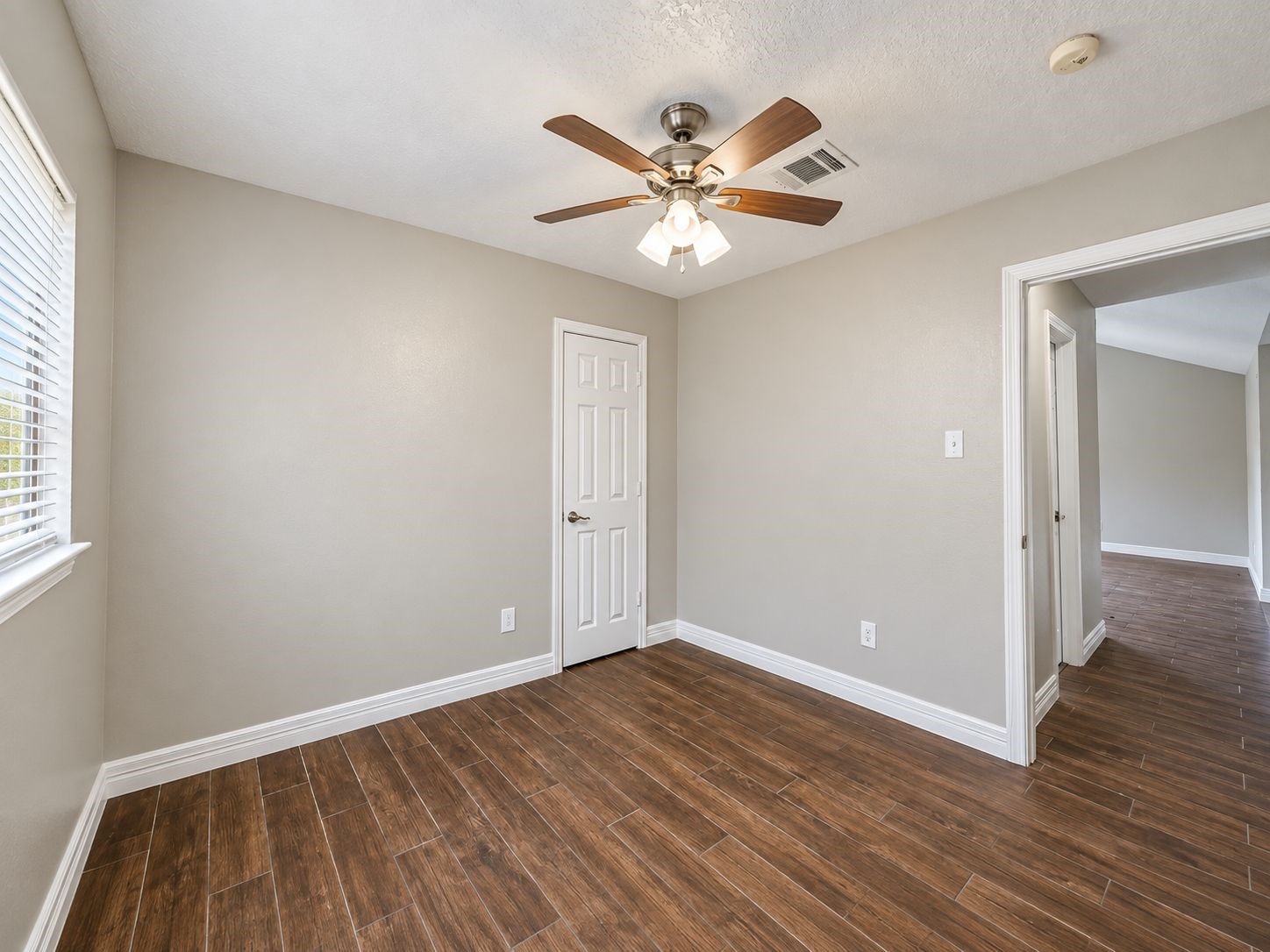 19631 Spanish Needle Drive Property Photo 4