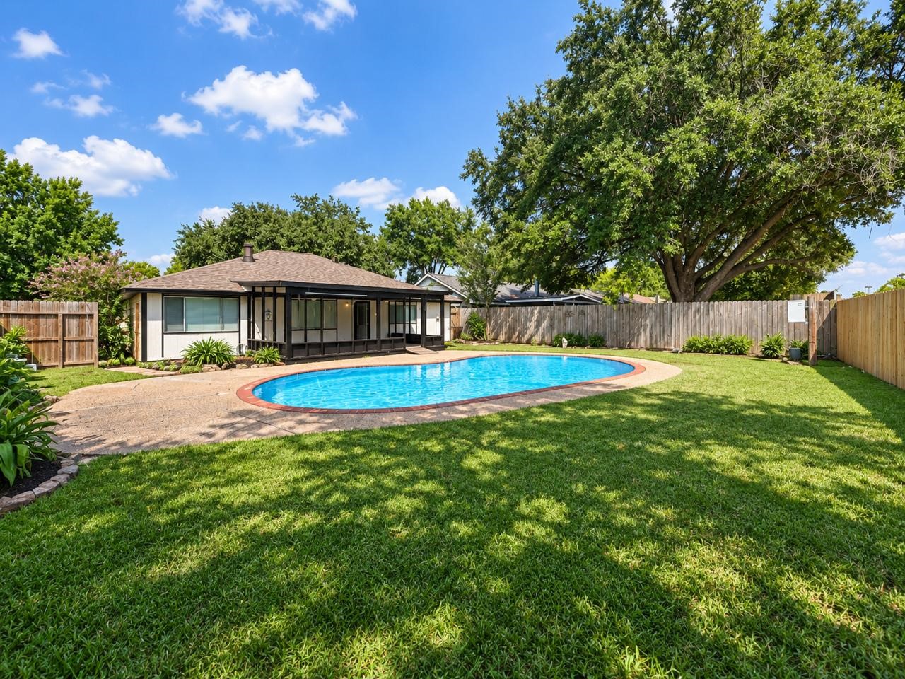 19631 Spanish Needle Drive Property Photo 6