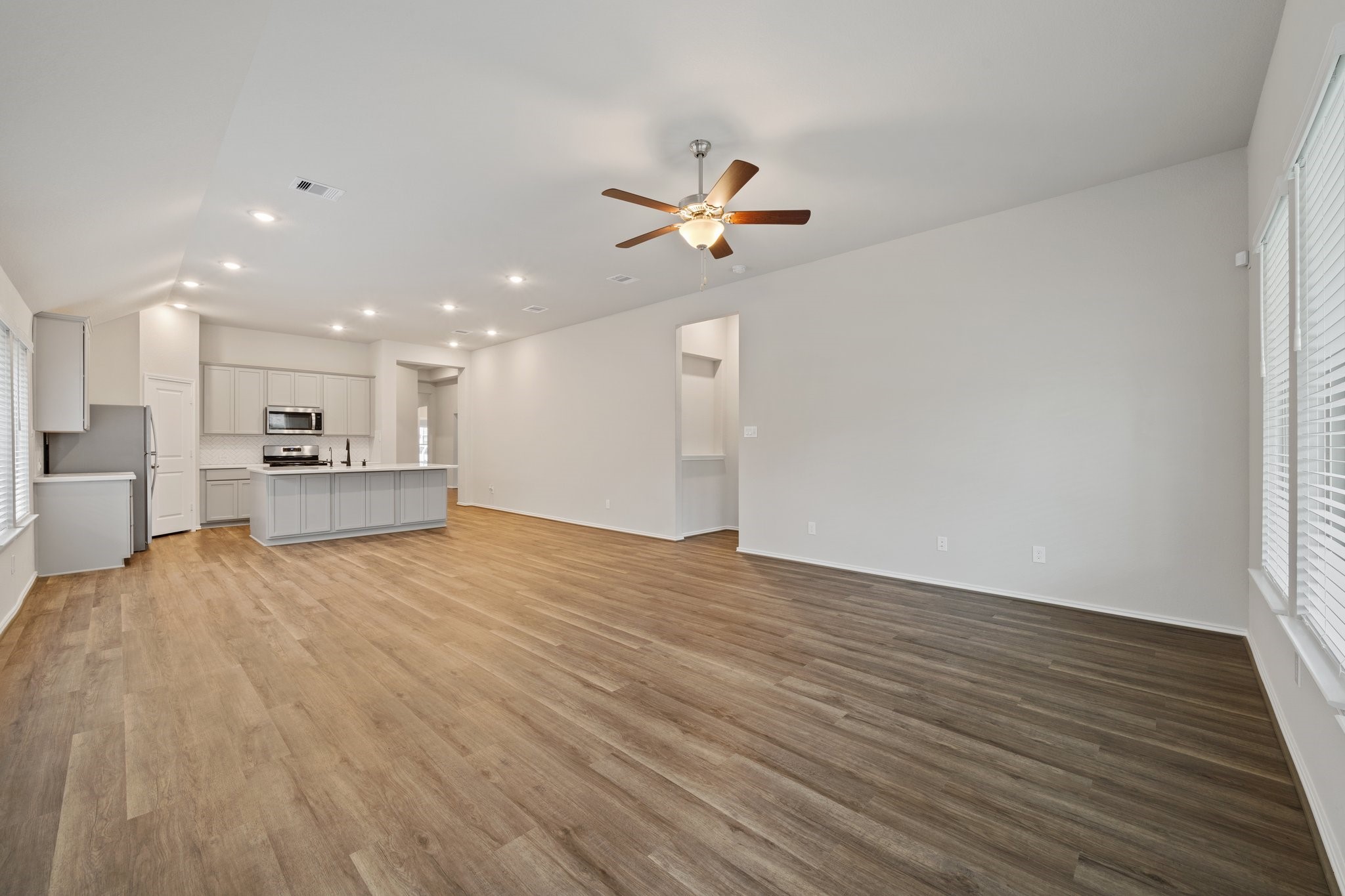 7484 Caprock Canyon Lane Property Photo 9