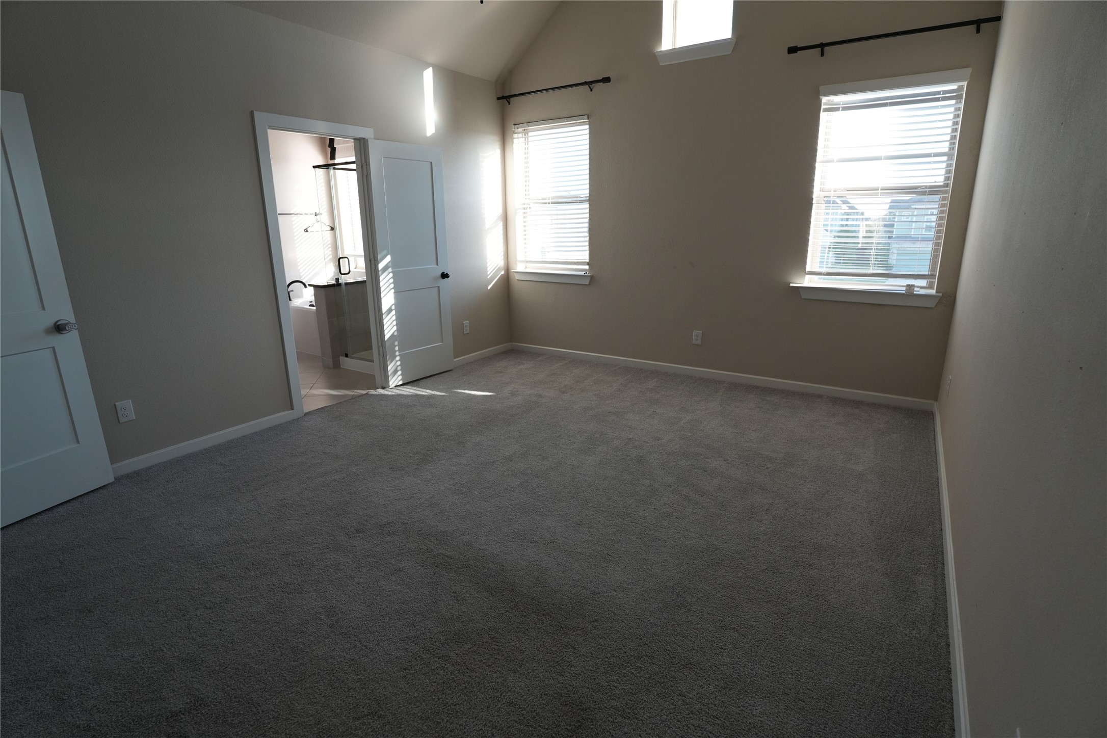 4910 Anders Lane Property Photo 4