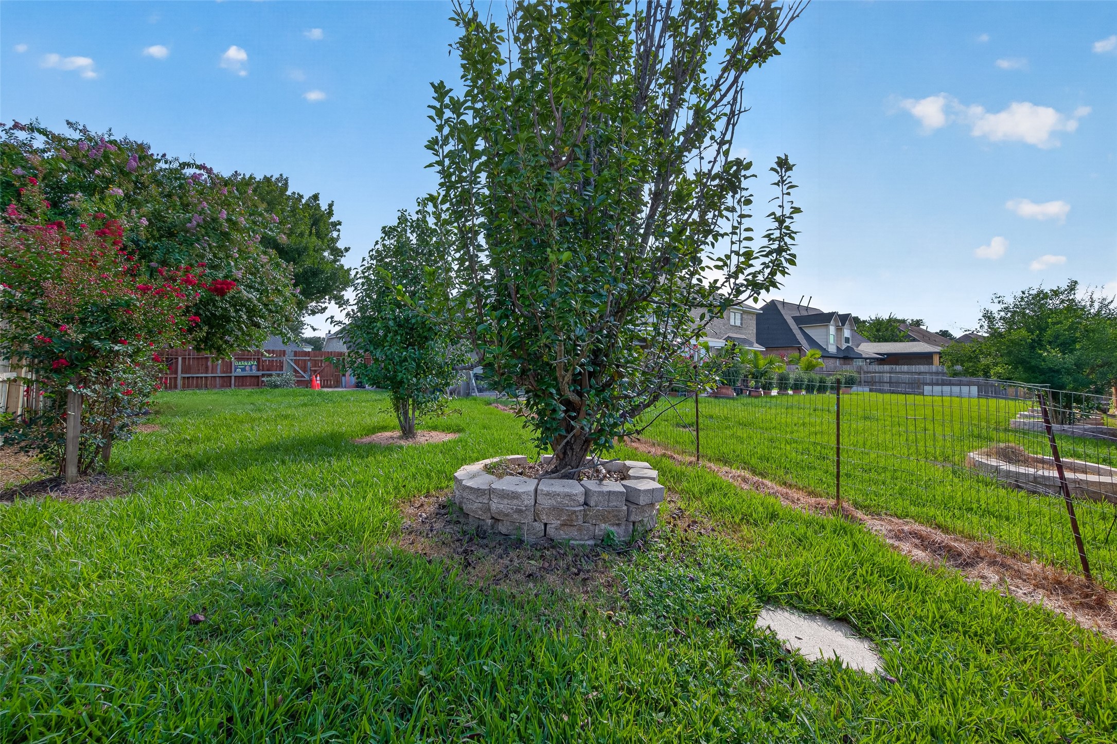 6822 Crystal Point Drive Property Photo 48