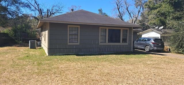 4 Circle C Street Property Photo 1