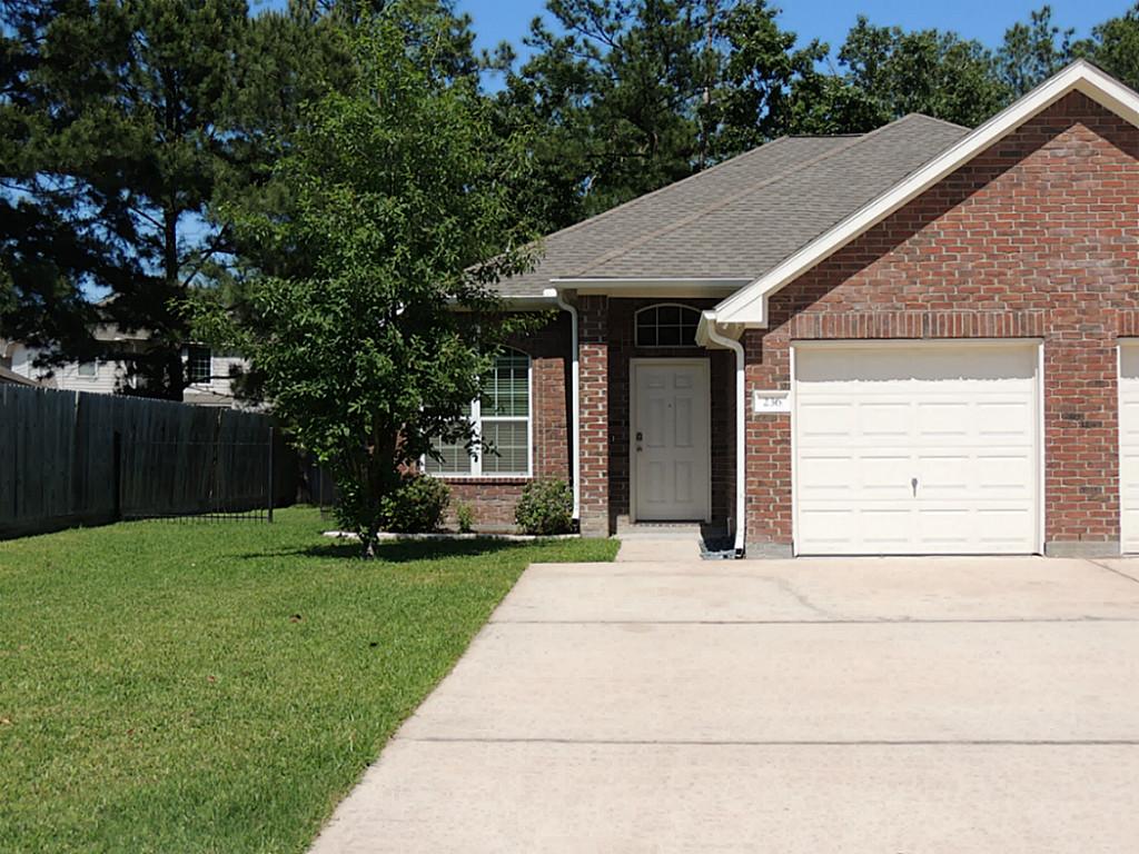 236 Canterbury Drive Property Photo 1