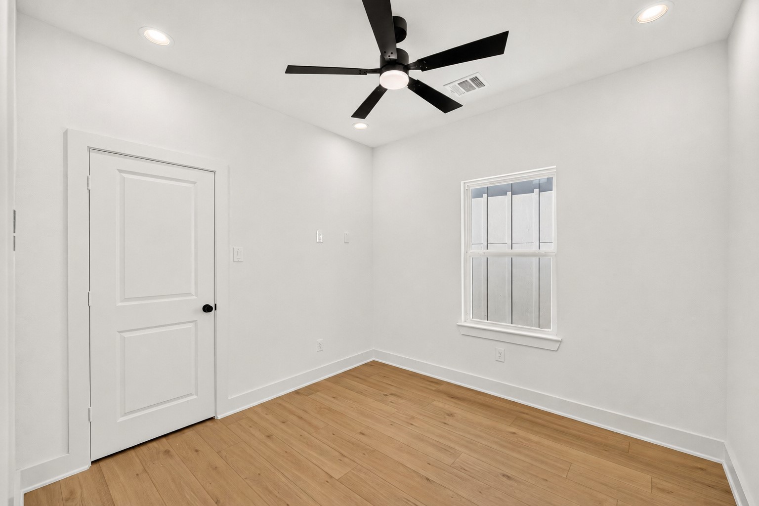 7824 Beckley Street Front Property Photo 14