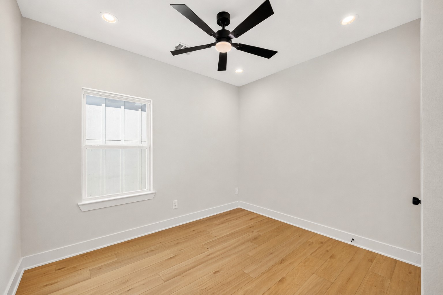 7824 Beckley Street Front Property Photo 16