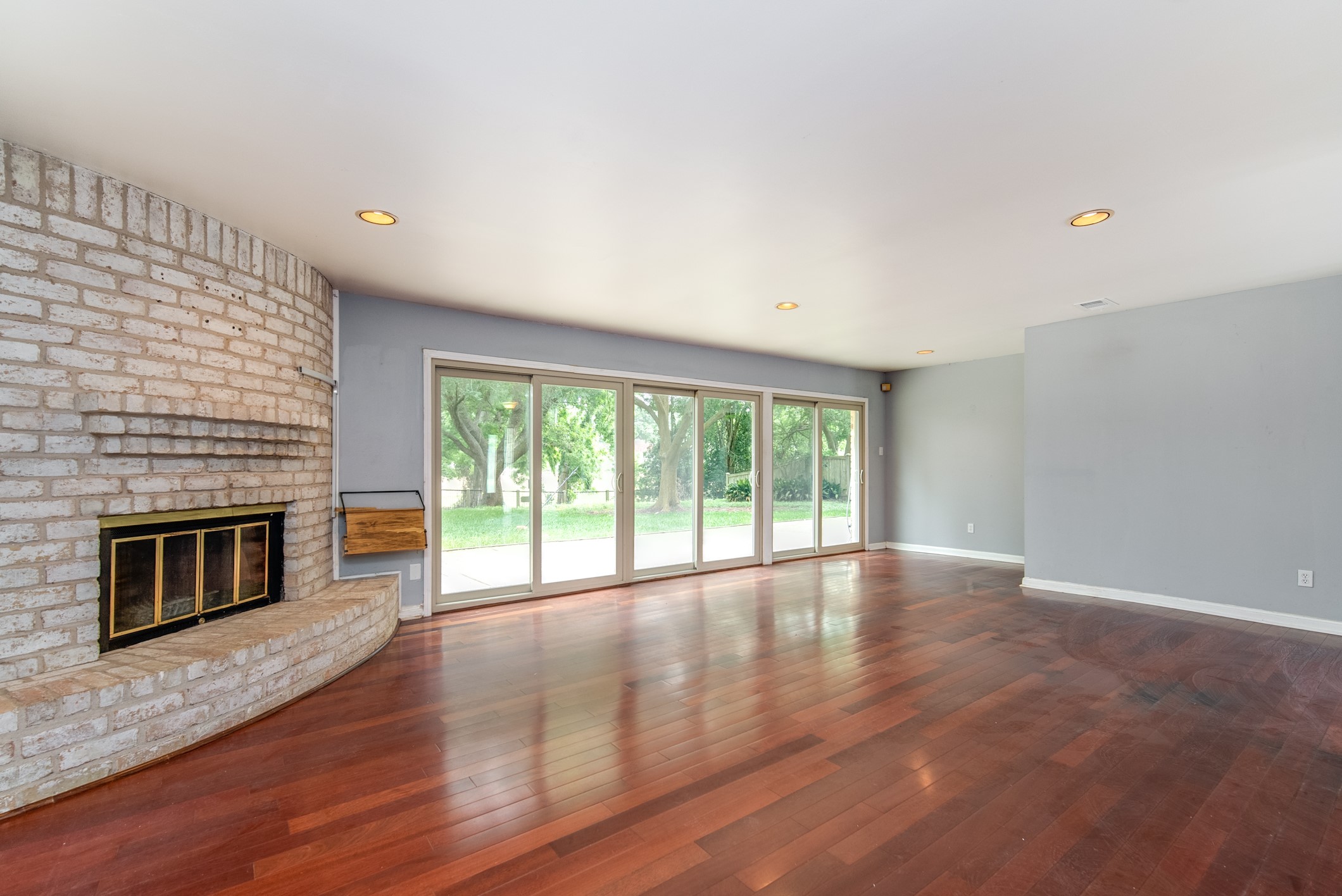 3927 Pleasant Valley Drive Property Photo 21