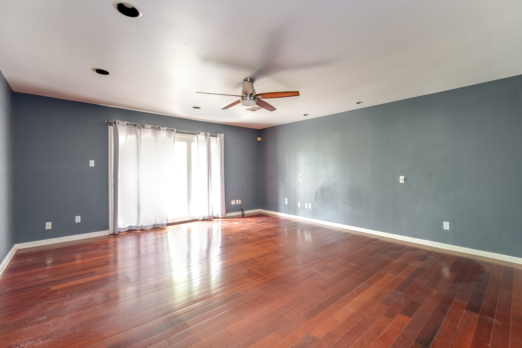 3927 Pleasant Valley Drive Property Photo 27