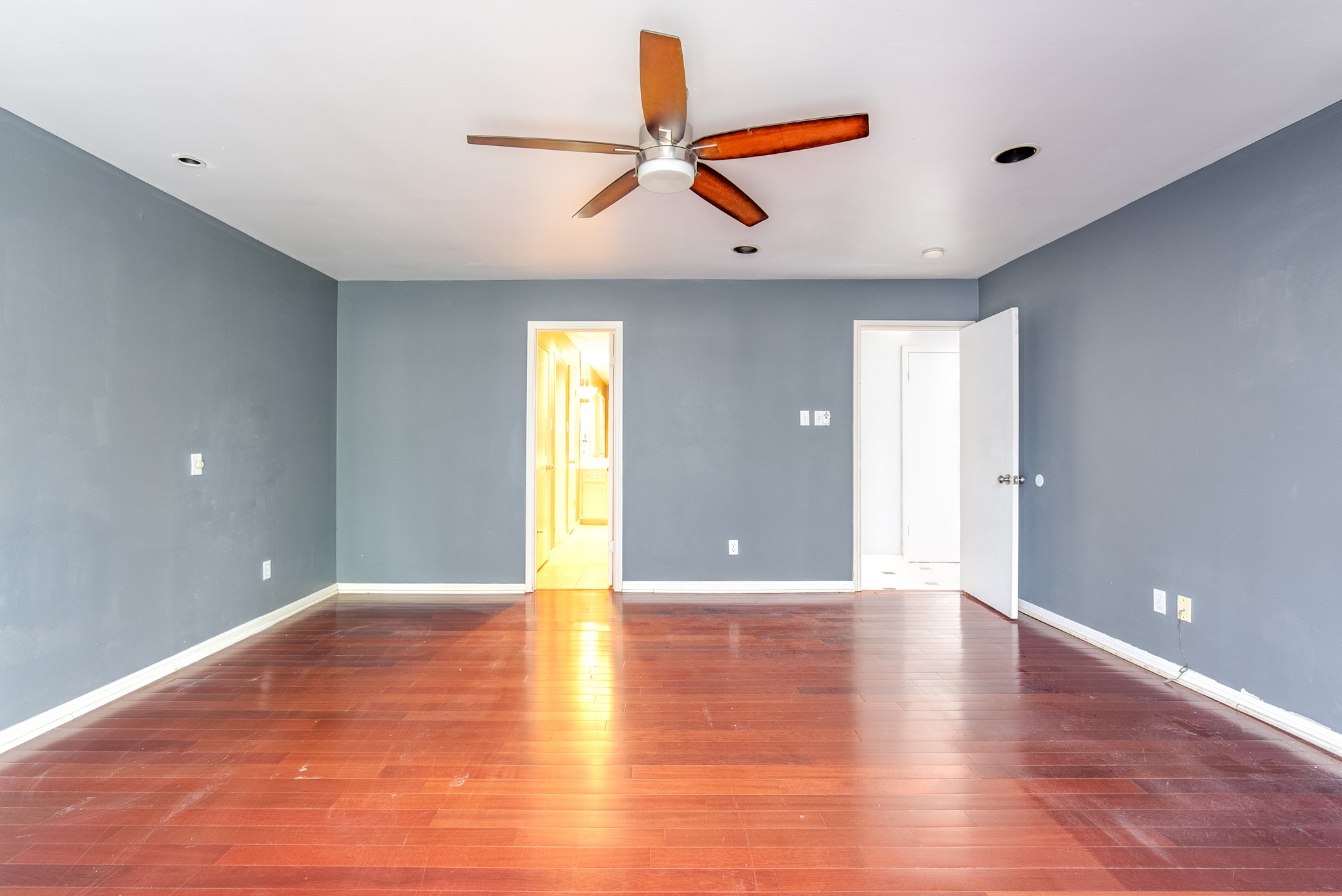 3927 Pleasant Valley Drive Property Photo 30