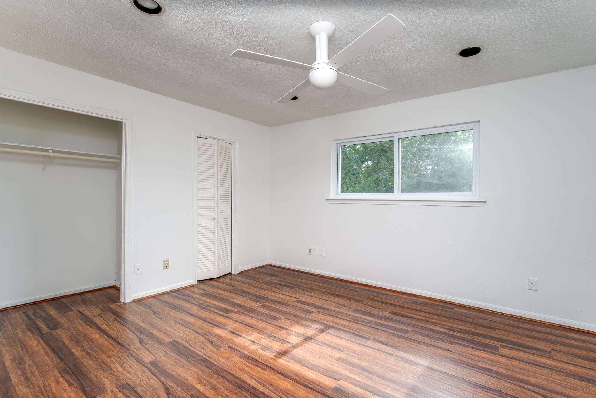 3927 Pleasant Valley Drive Property Photo 34