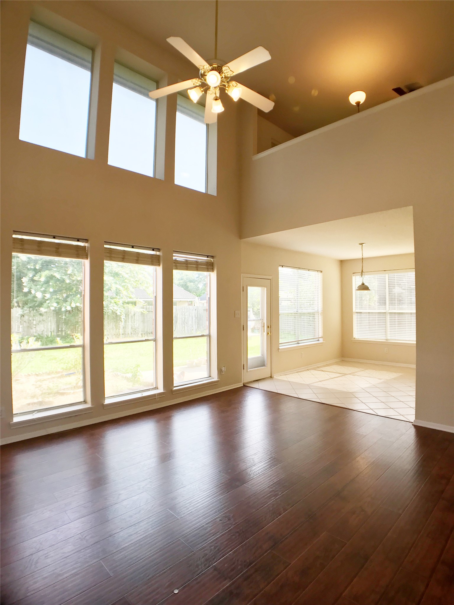6323 Sunset Cove Lane Property Photo 6