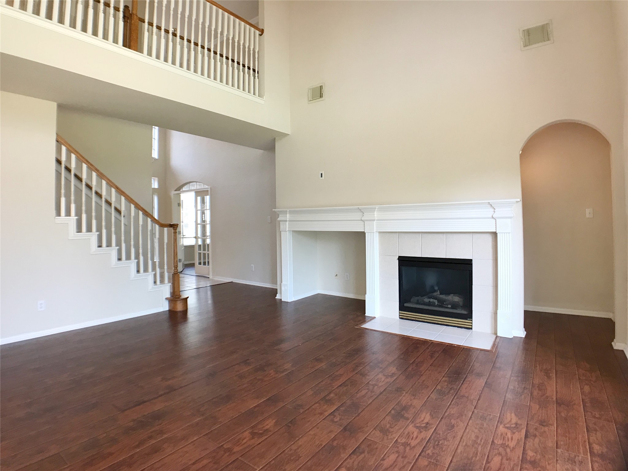 6323 Sunset Cove Lane Property Photo 8