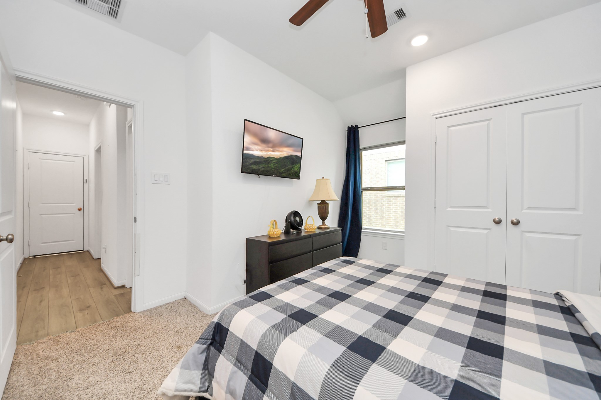 1410 Cecilia Vines Drive Property Photo 15