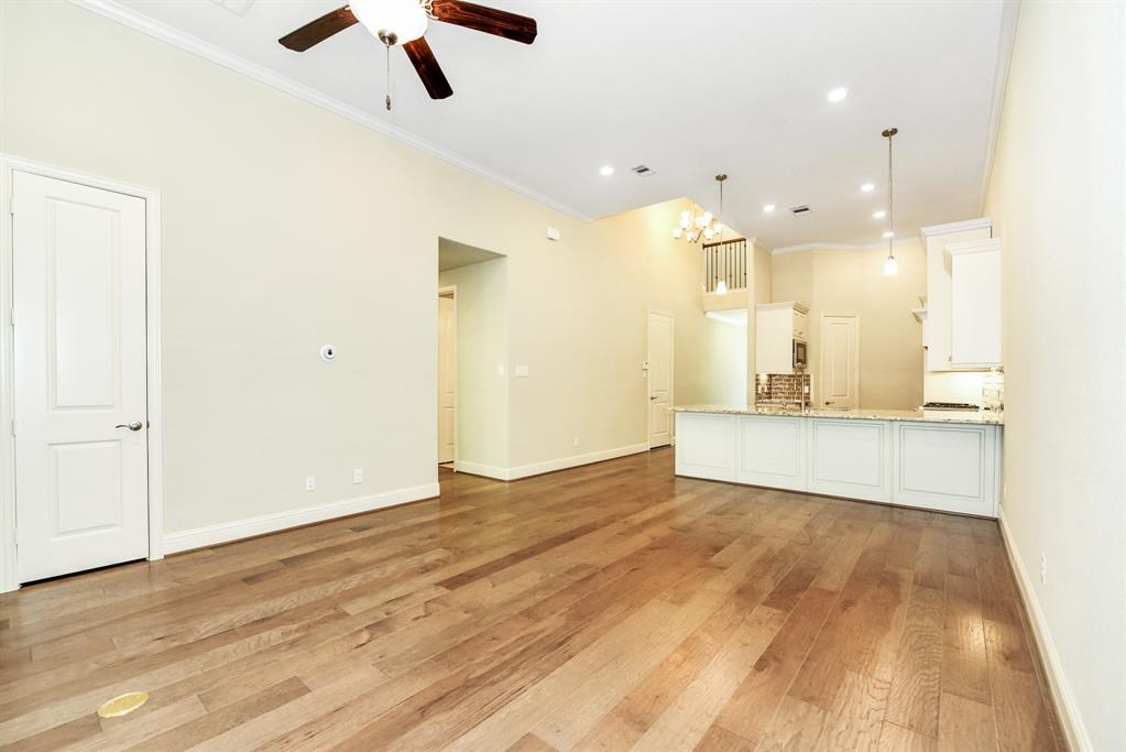 137 Skybranch Drive Property Photo 2
