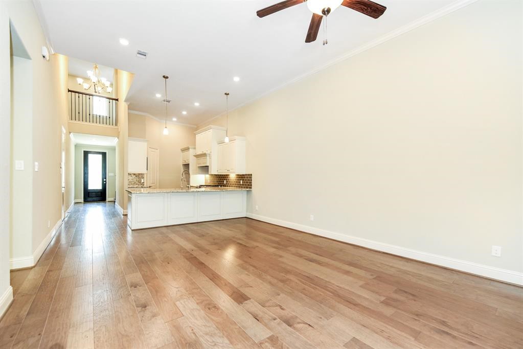 137 Skybranch Drive Property Photo 3
