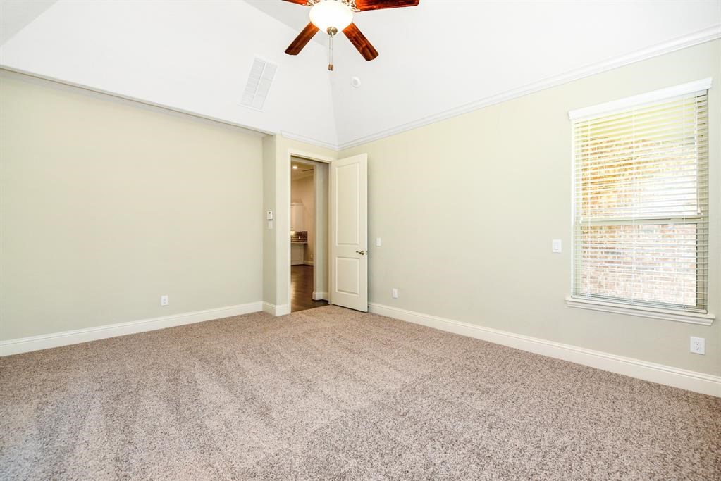 137 Skybranch Drive Property Photo 8