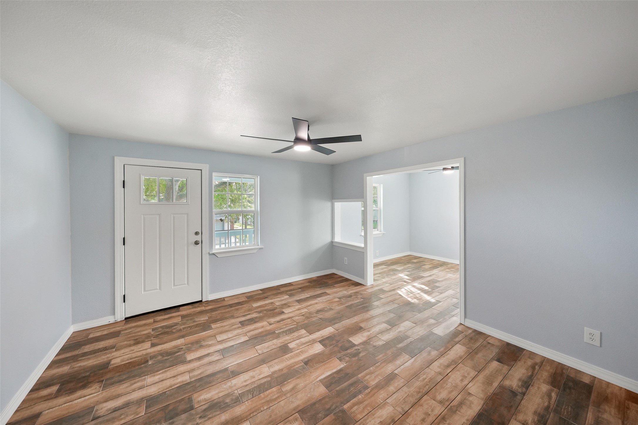 2222 44th Street Property Photo 6