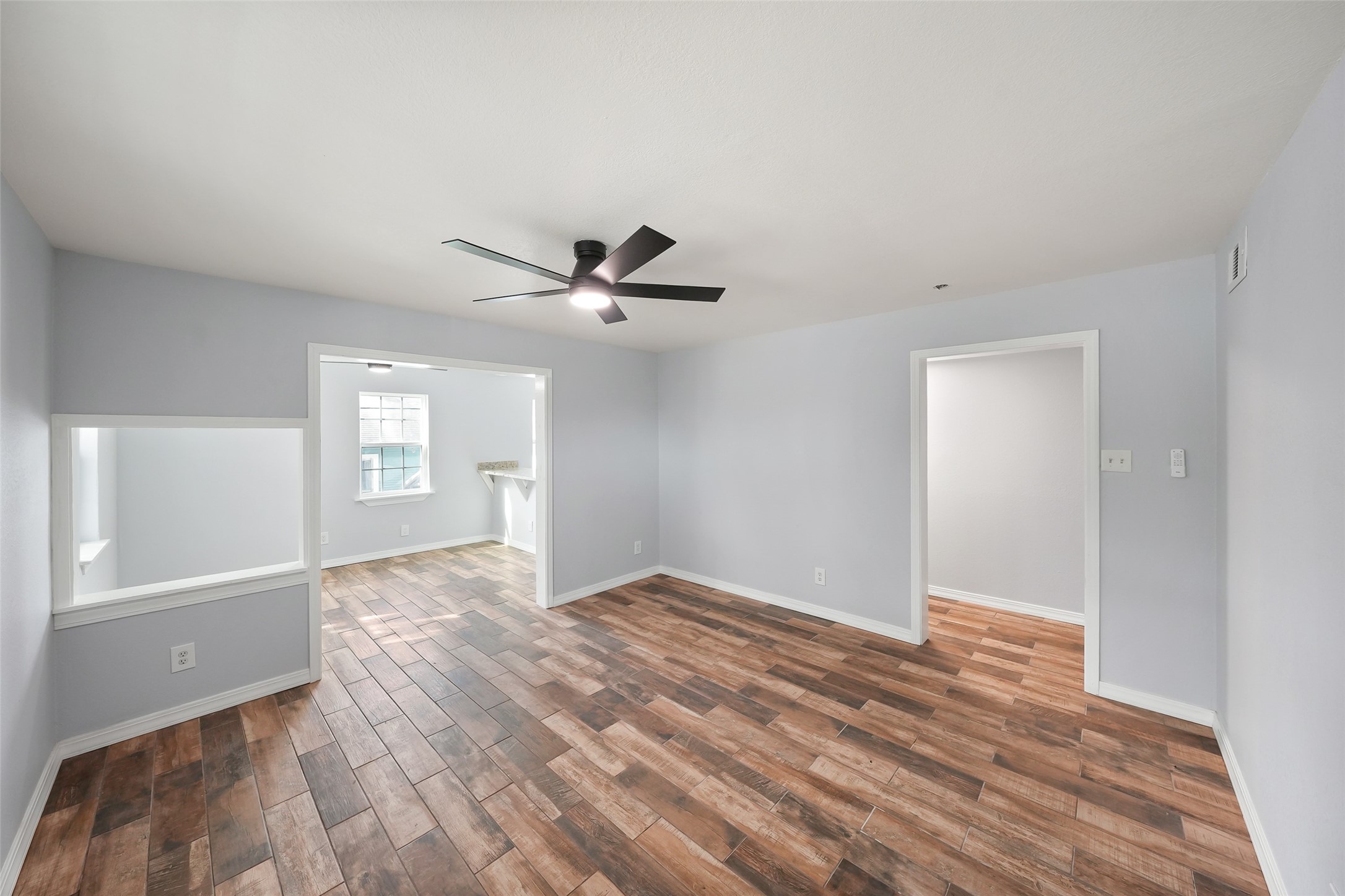 2222 44th Street Property Photo 8