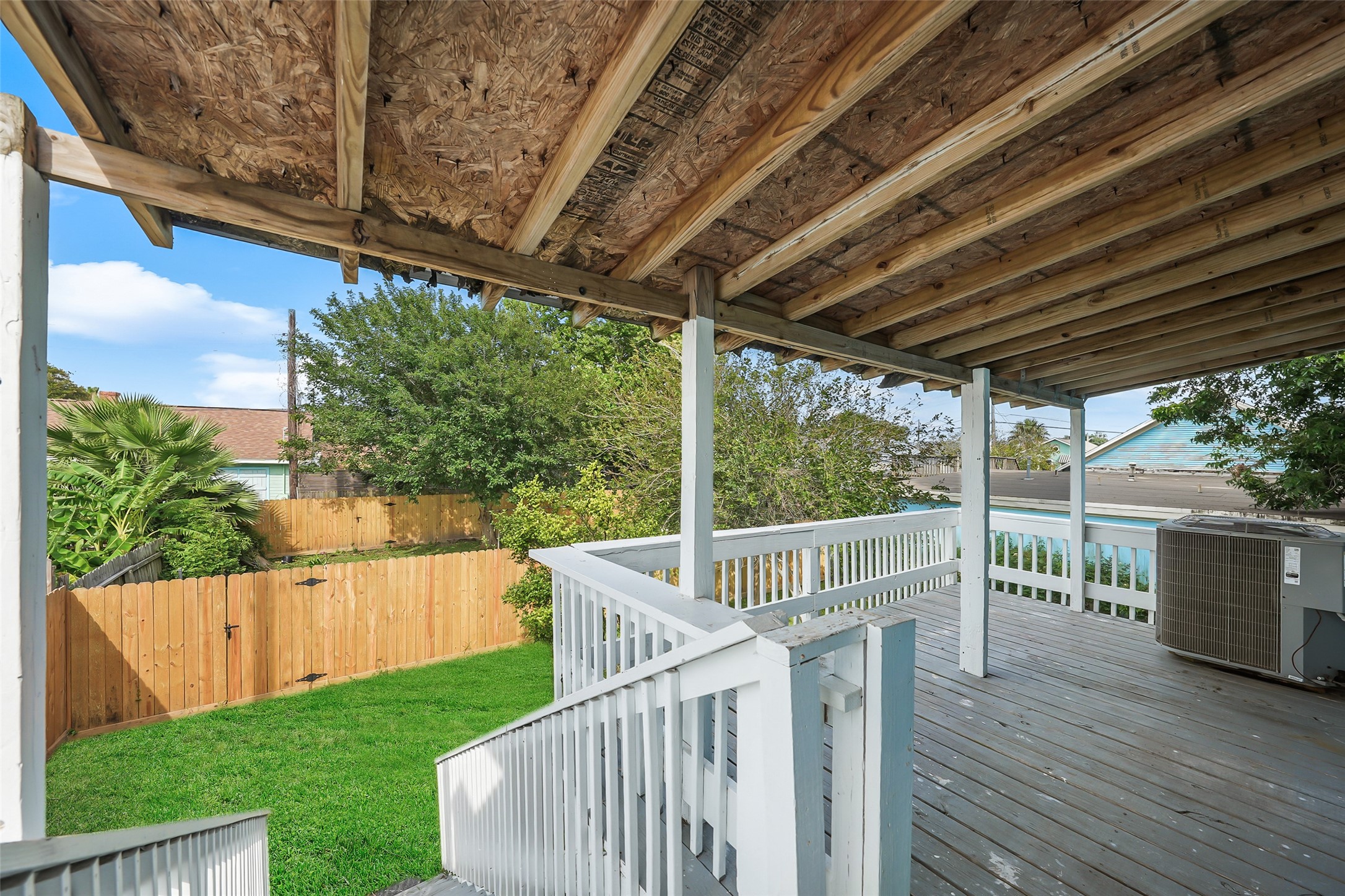 2222 44th Street Property Photo 37