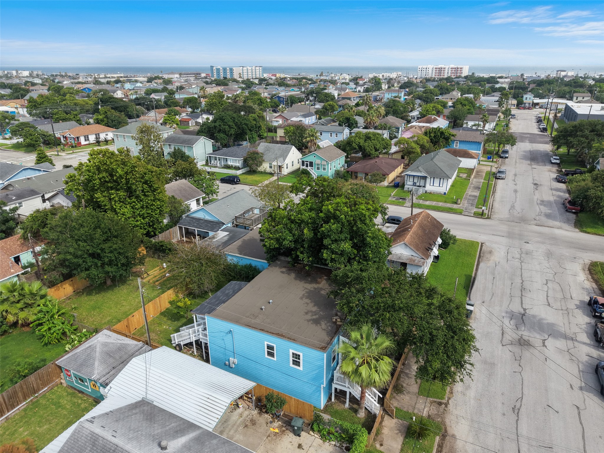 2222 44th Street Property Photo 41